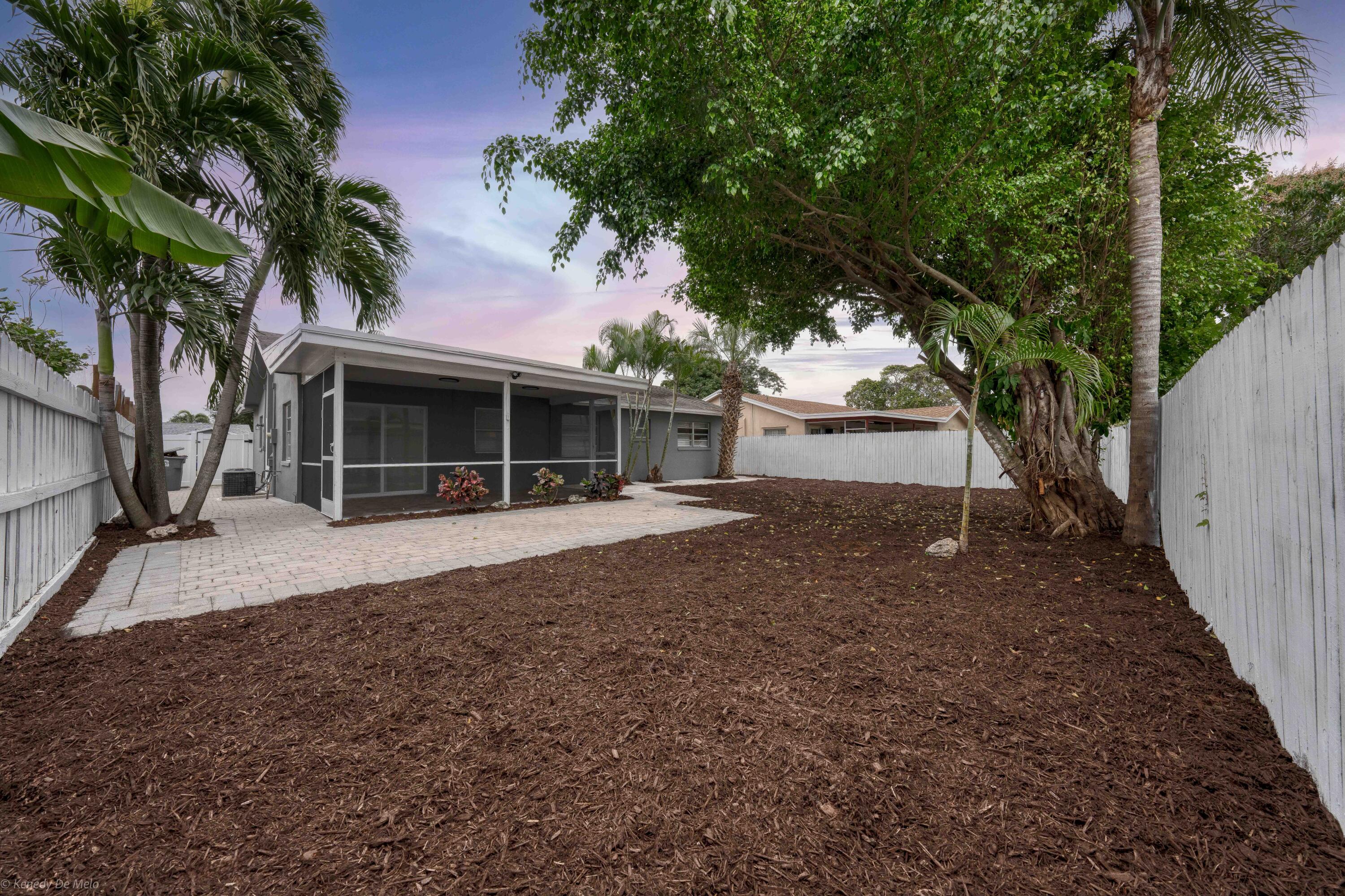 22659 SW 65 Avenue, Boca Raton