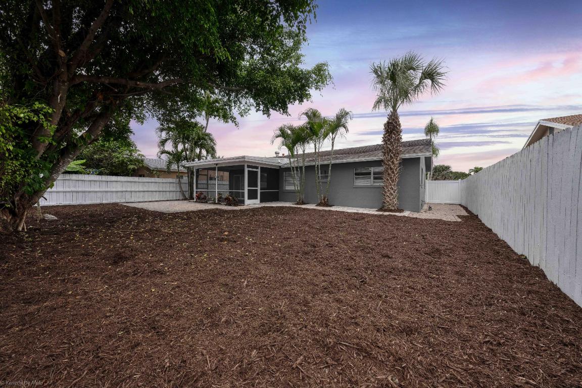 22659 SW 65 Avenue, Boca Raton