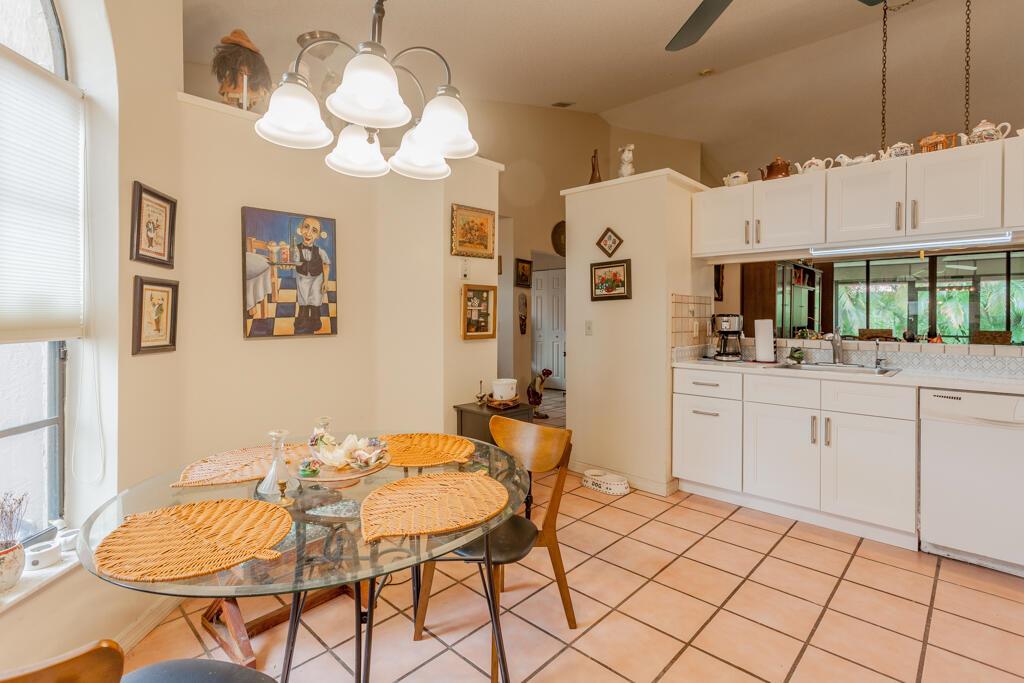 7580 Lexington Club Boulevard A