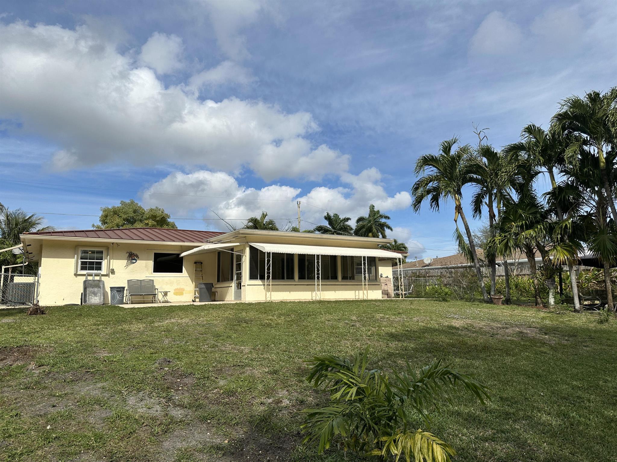 1043 Coral Drive