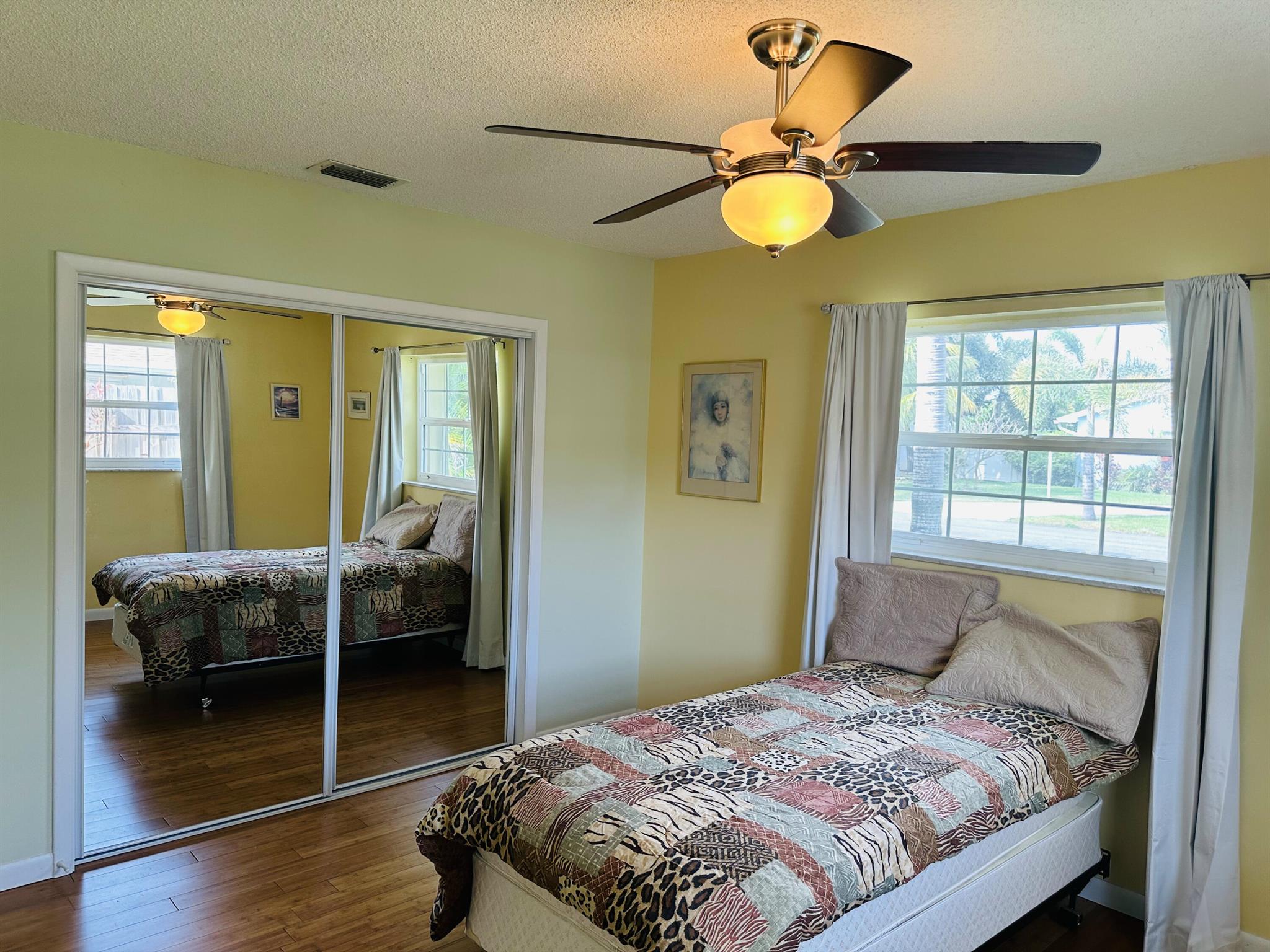 1043 Coral Drive