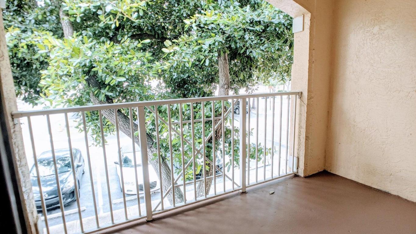 5580 NW 61 Street 623, Coconut Creek Unit: 623