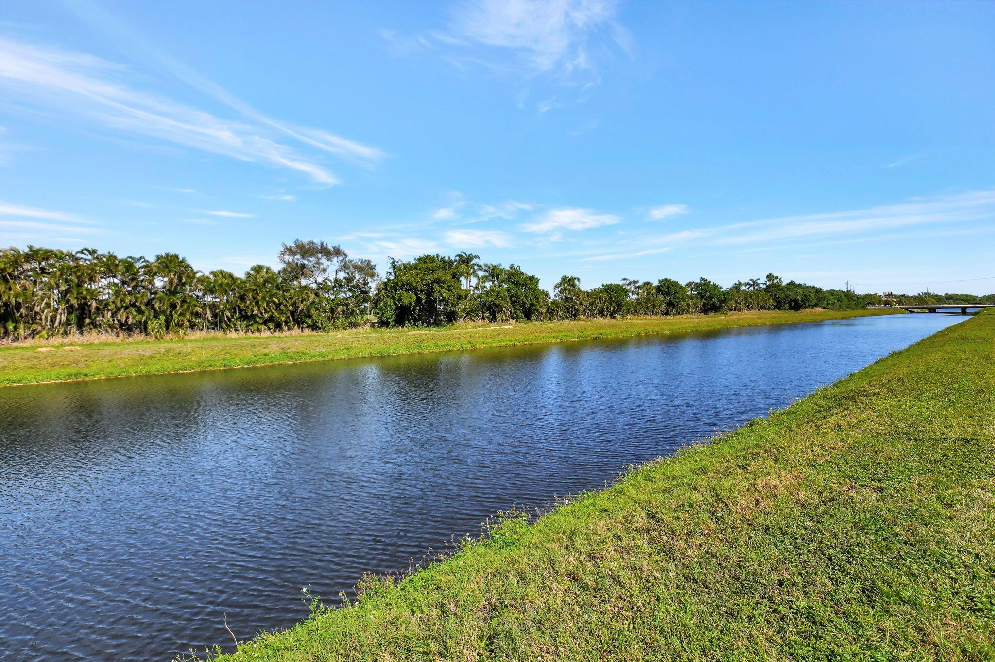 1935 NW 18th Street 104