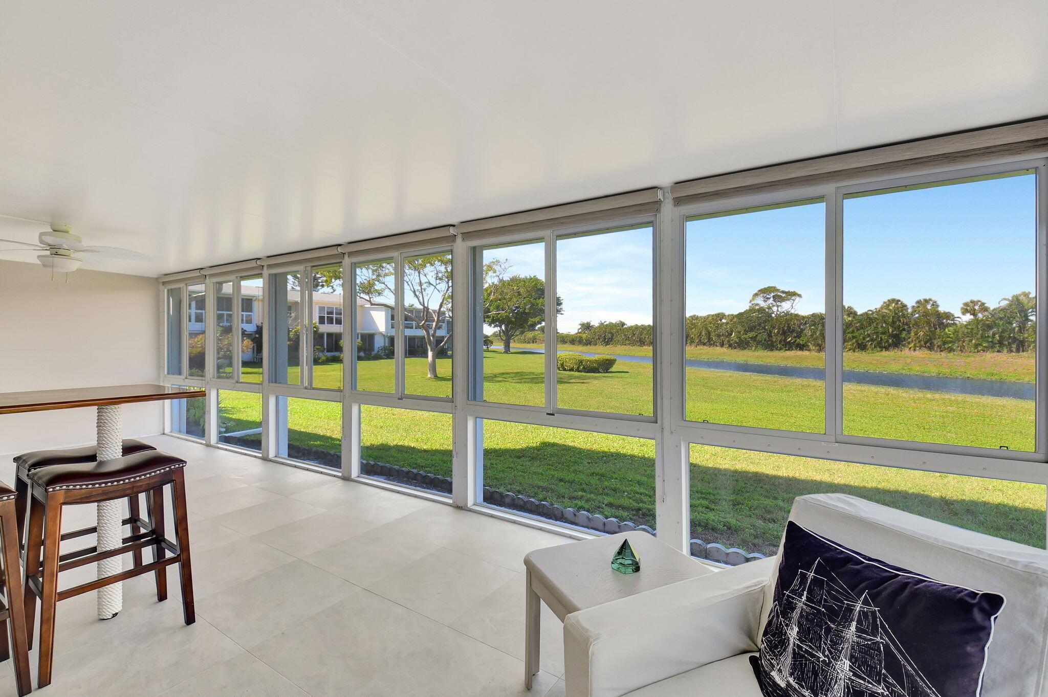 1935 NW 18th Street 104