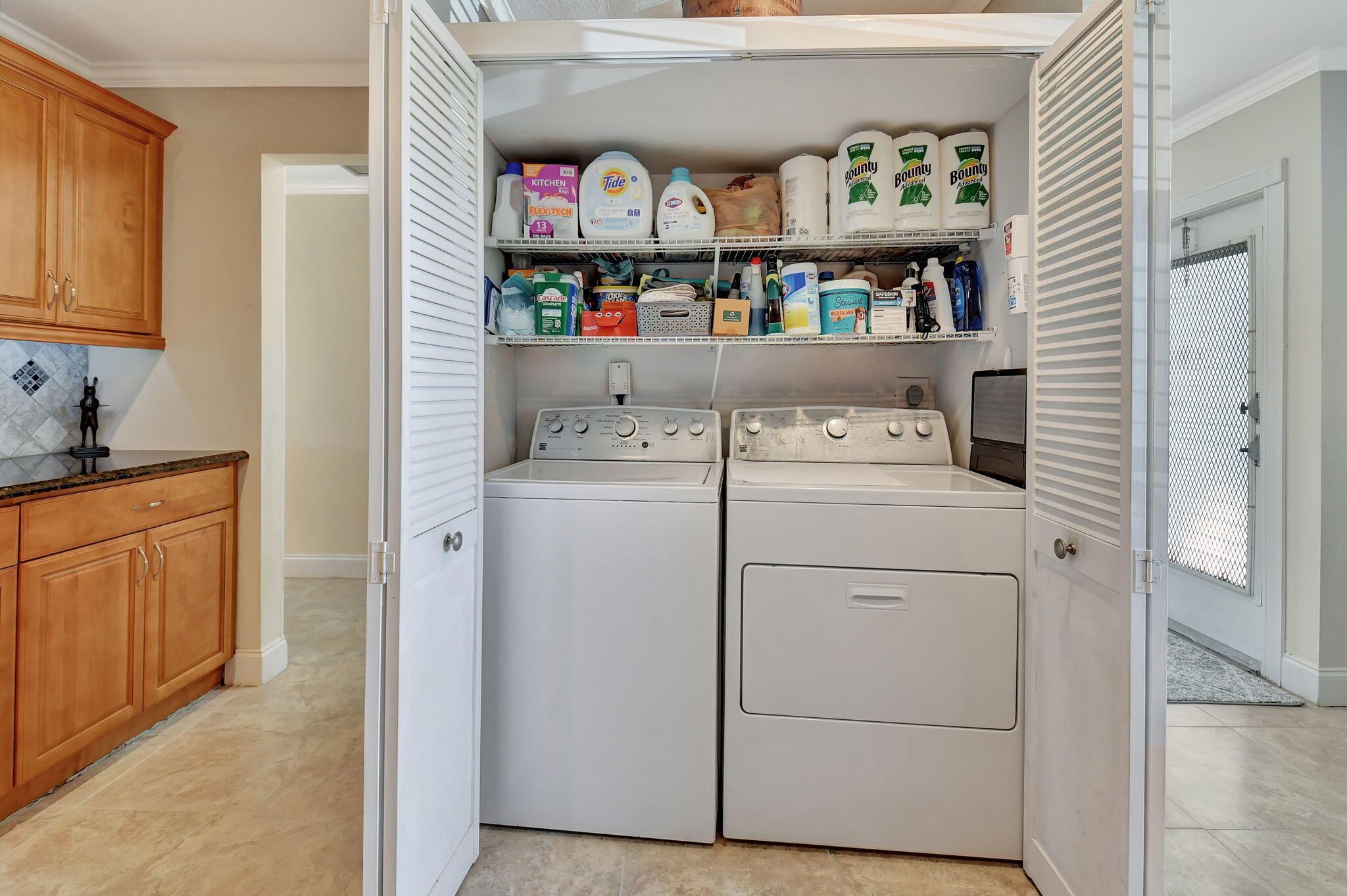 1935 NW 18th Street 104