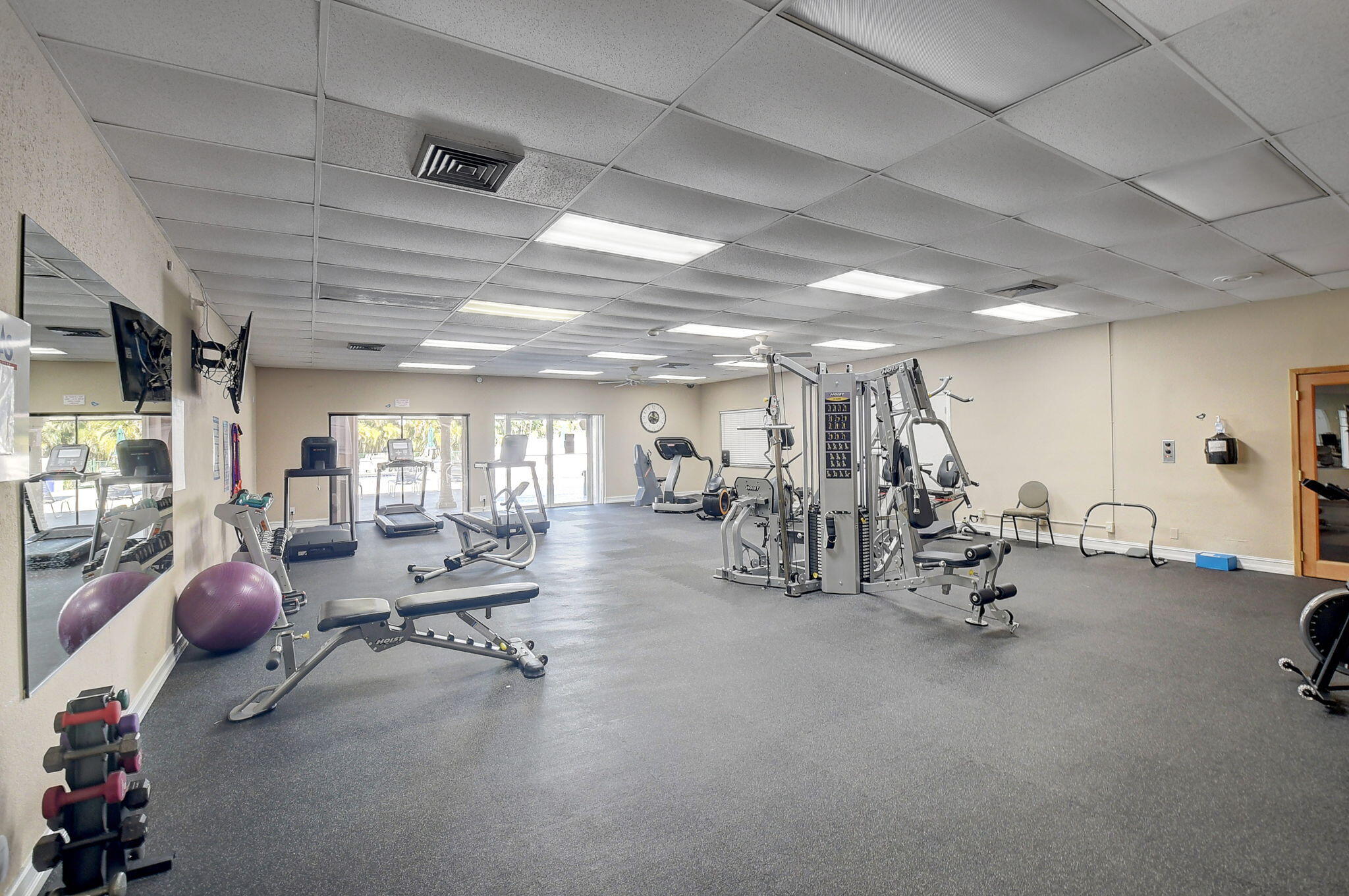 1935 NW 18th Street 104