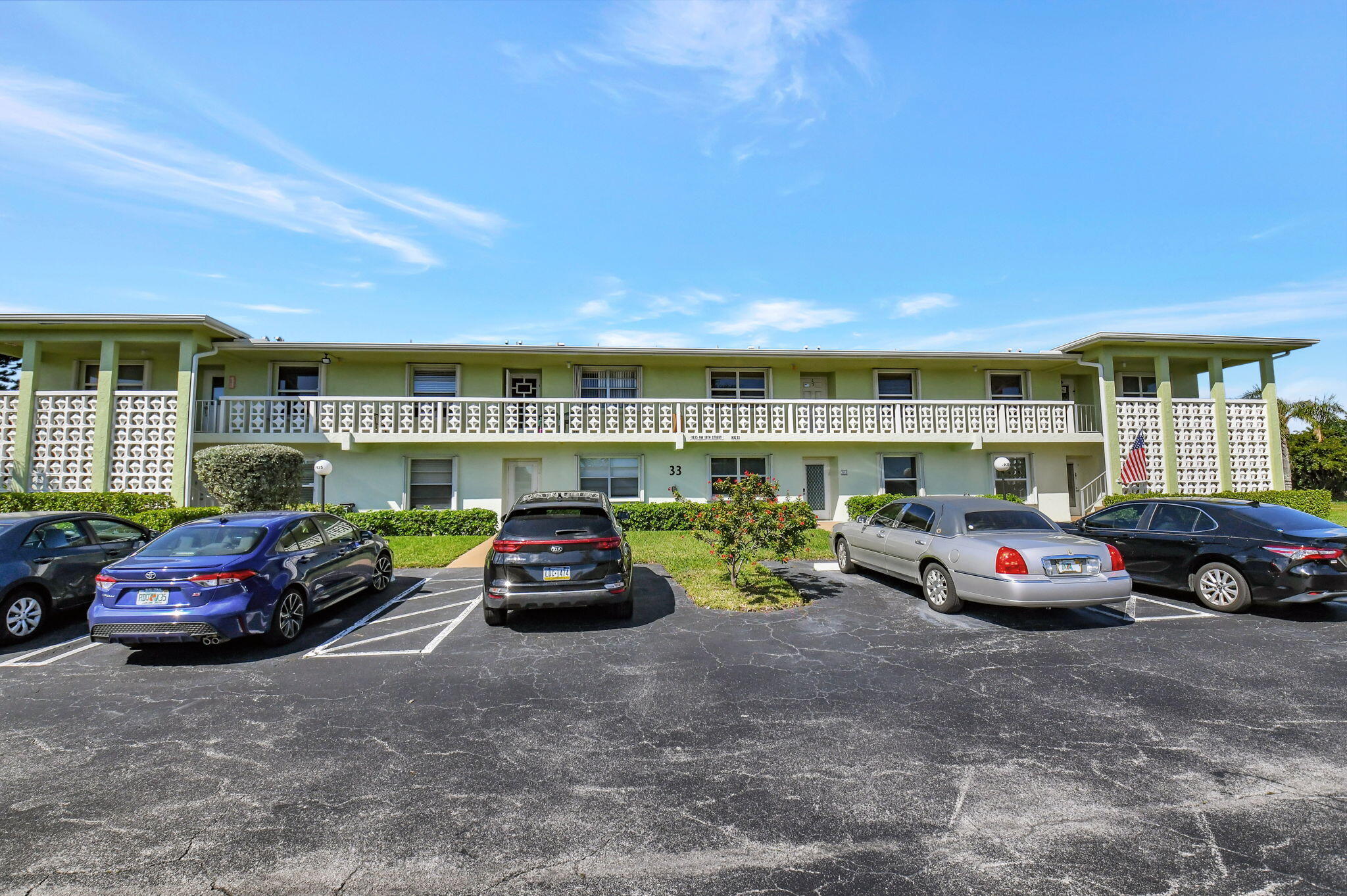 1935 NW 18th Street 104