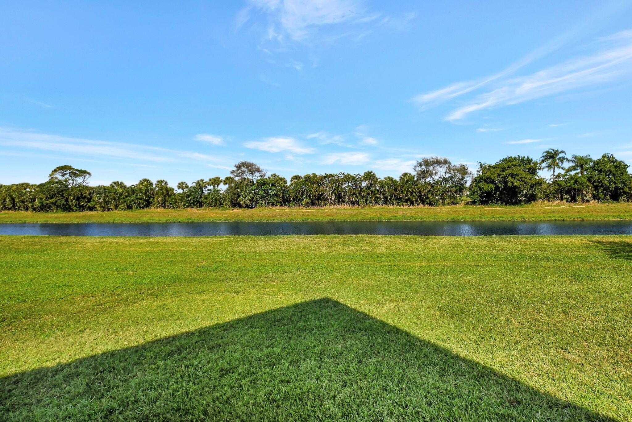 1935 NW 18th Street 104