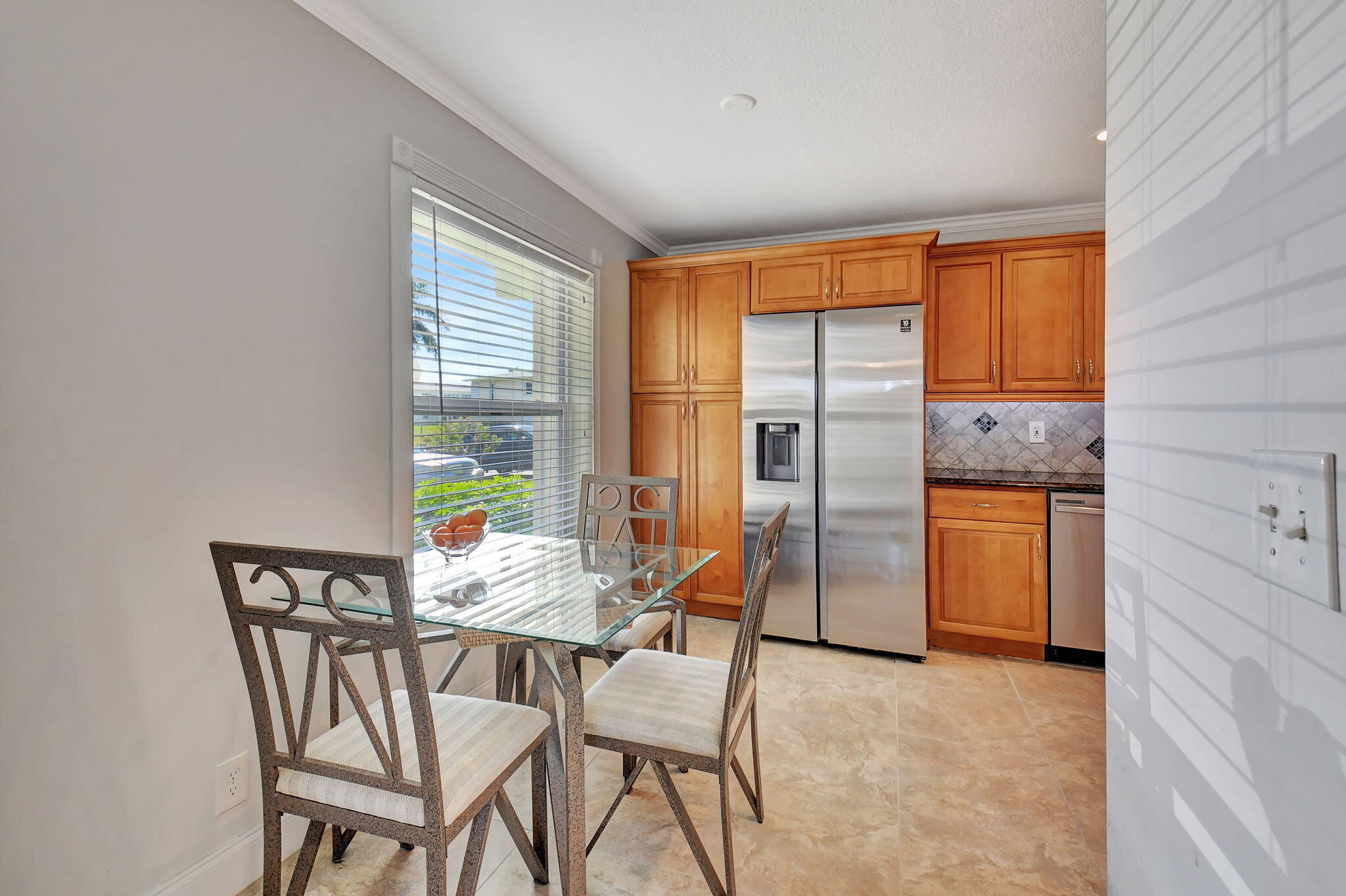 1935 NW 18th Street 104