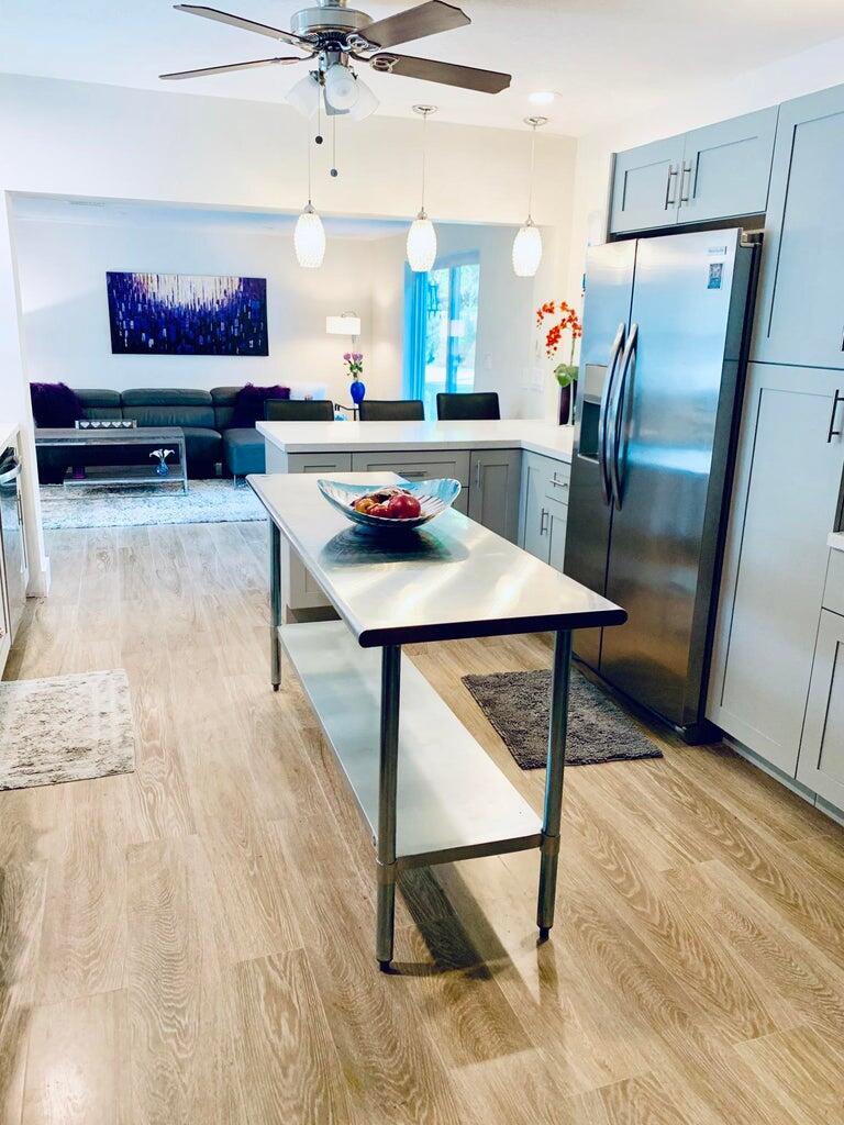 275 NE 16th Street