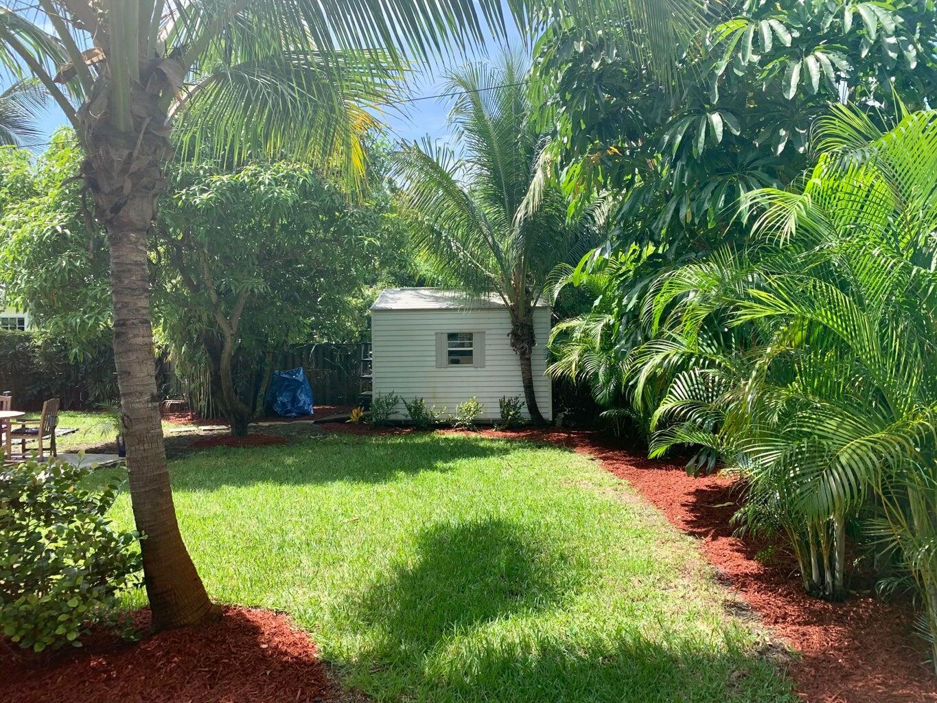 275 NE 16th Street