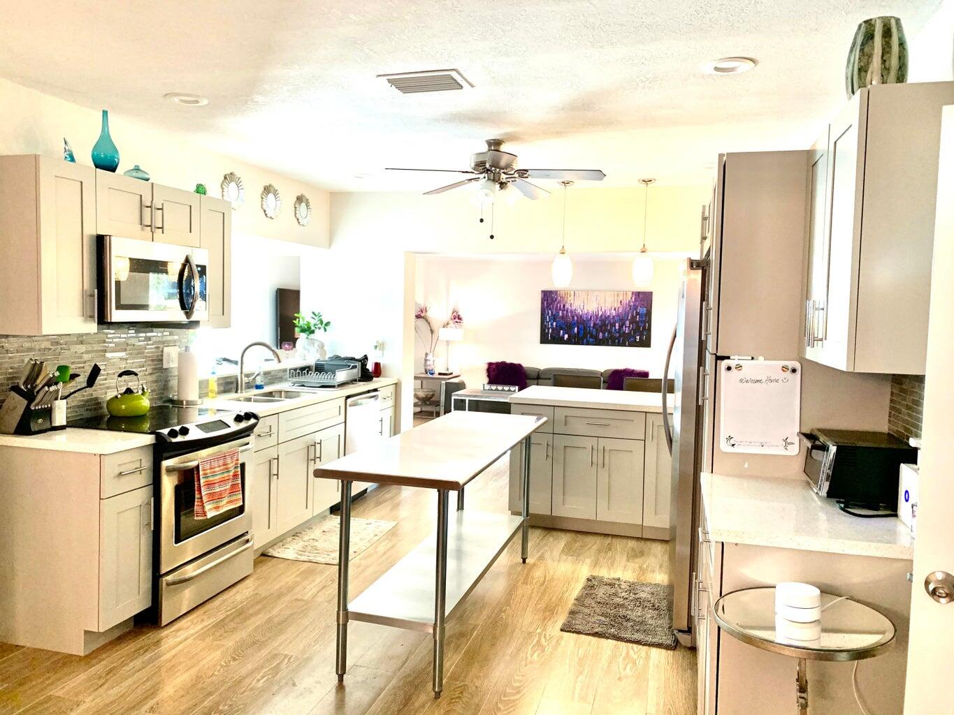 275 NE 16th Street
