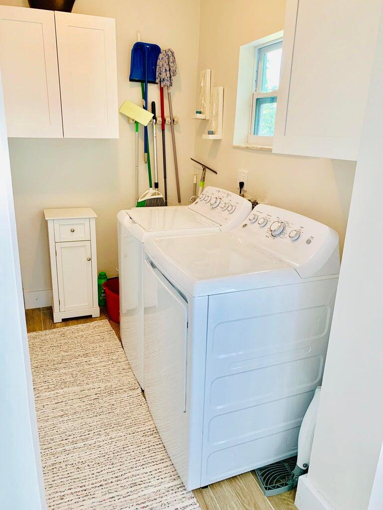 275 NE 16th Street