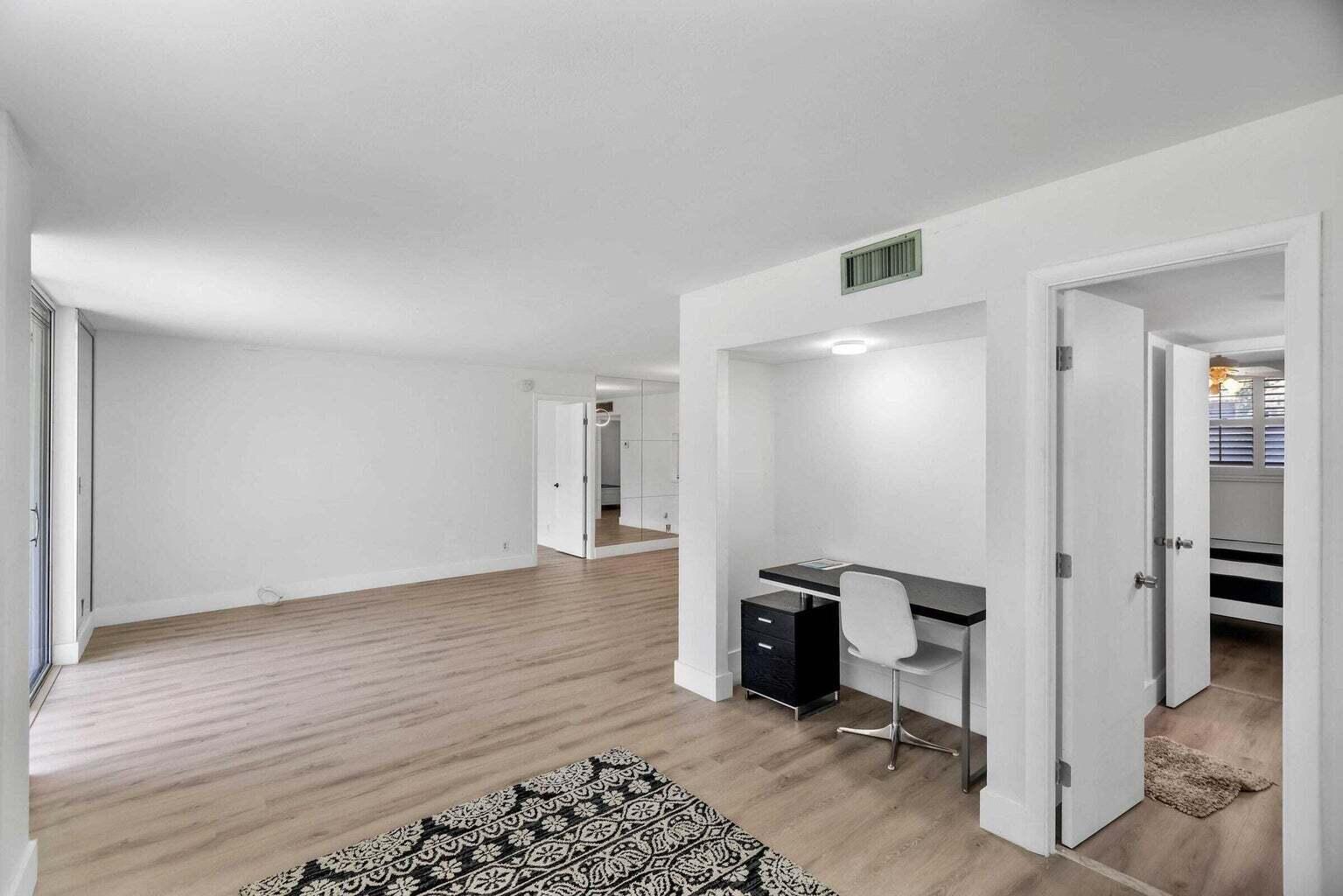 299 NW 52nd Terrace 118