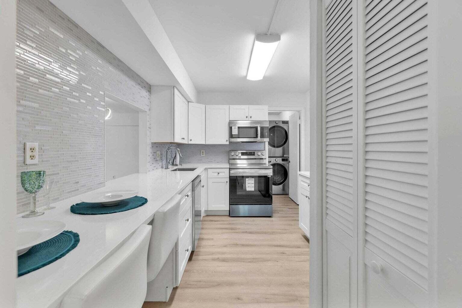 299 NW 52nd Terrace 118