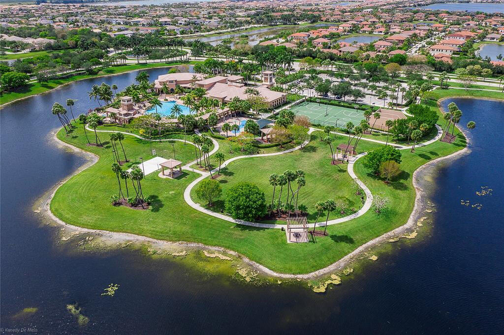 11990 NW 81st Court, Parkland