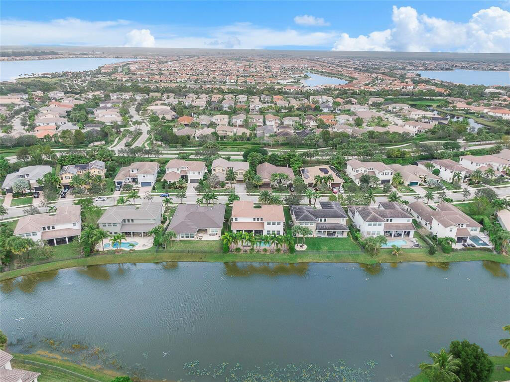 11990 NW 81st Court, Parkland