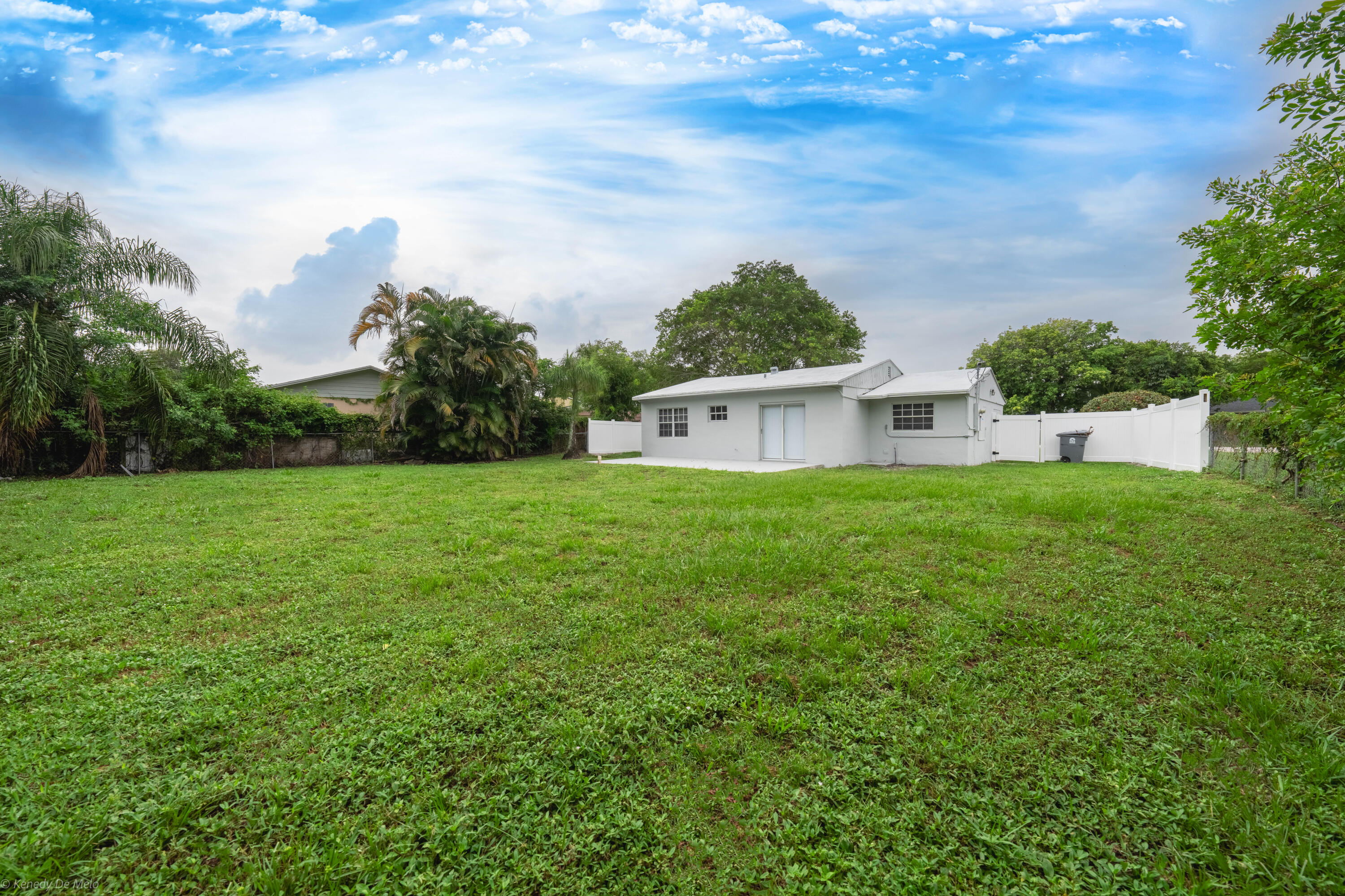 5135 Sunrise Boulevard