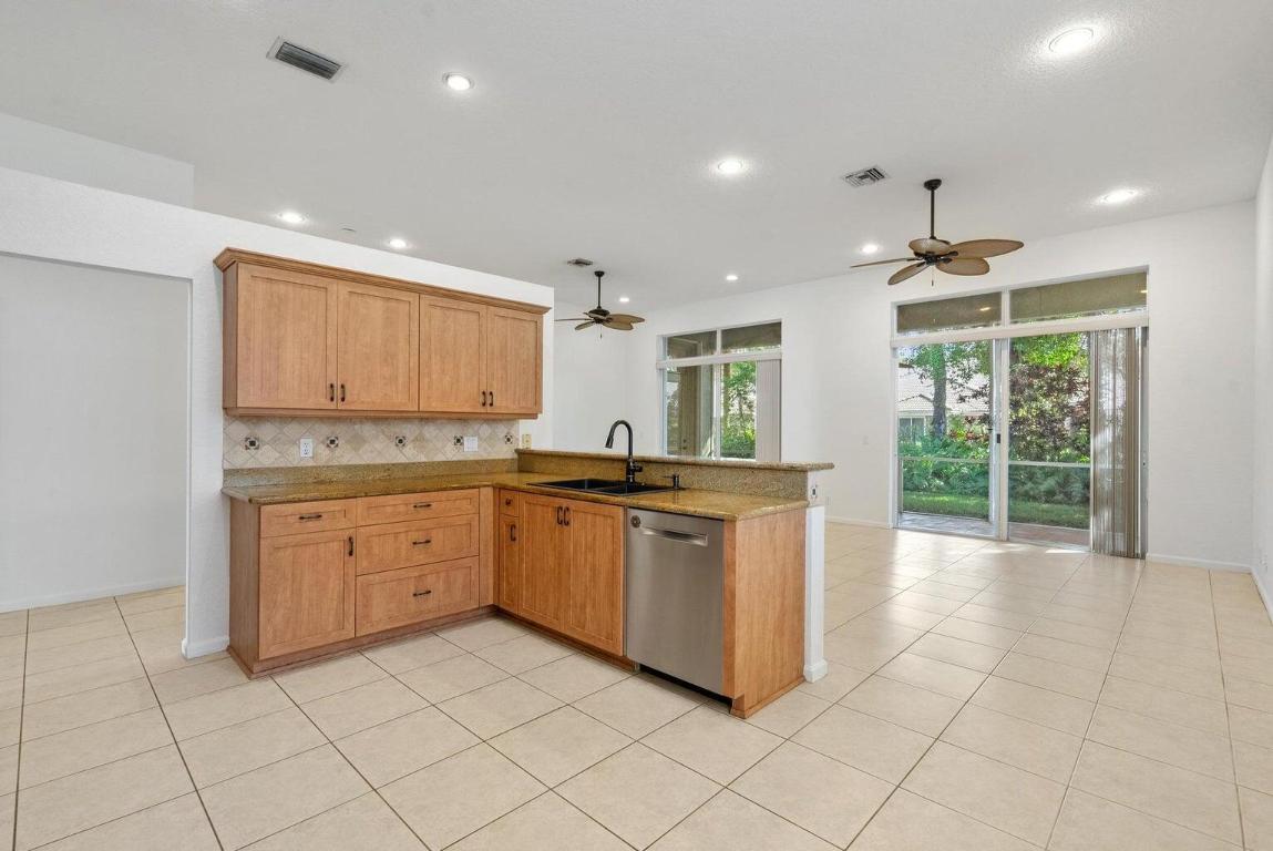 5346 Vallejo Ter Terrace, Delray Beach
