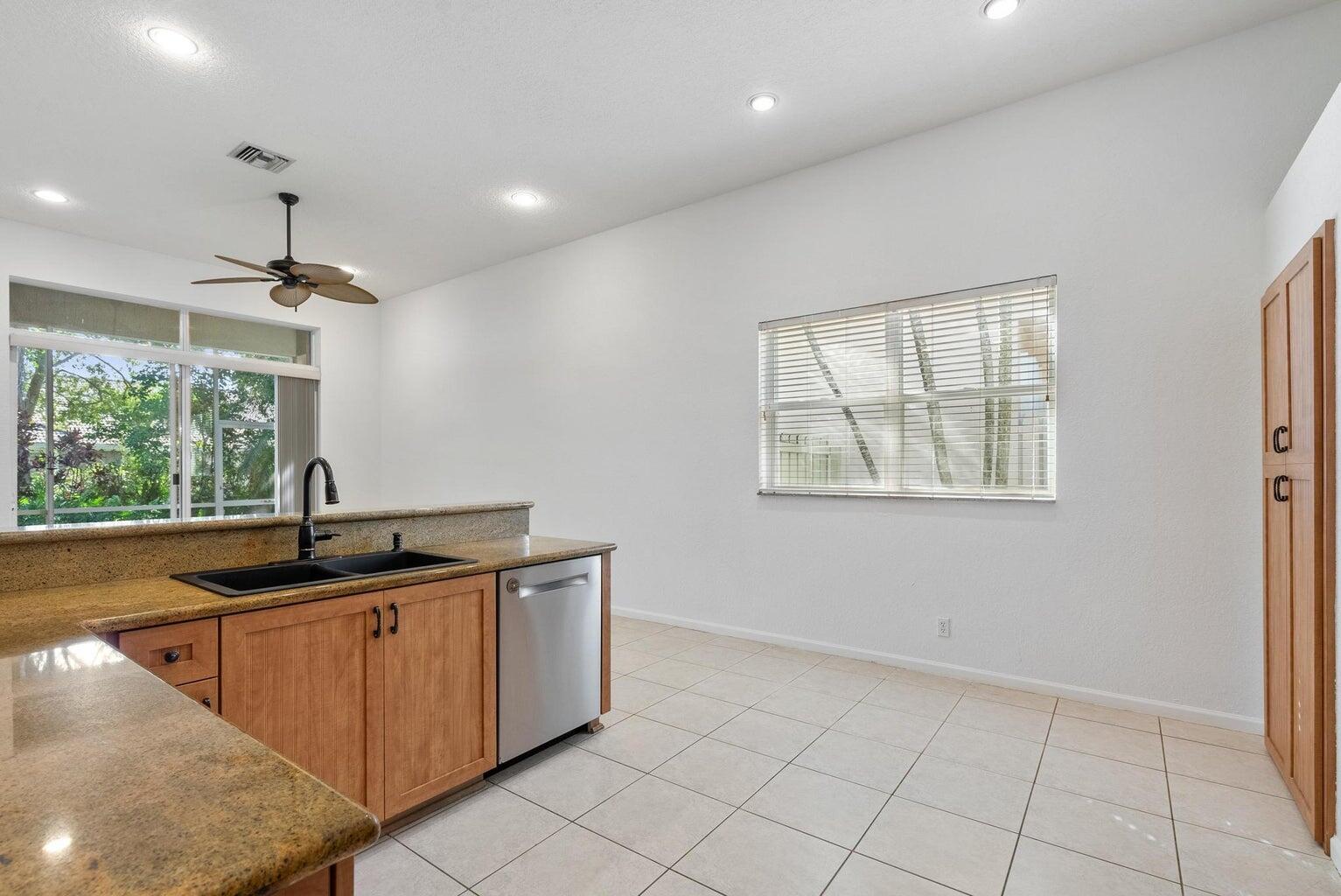5346 Vallejo Ter Terrace, Delray Beach