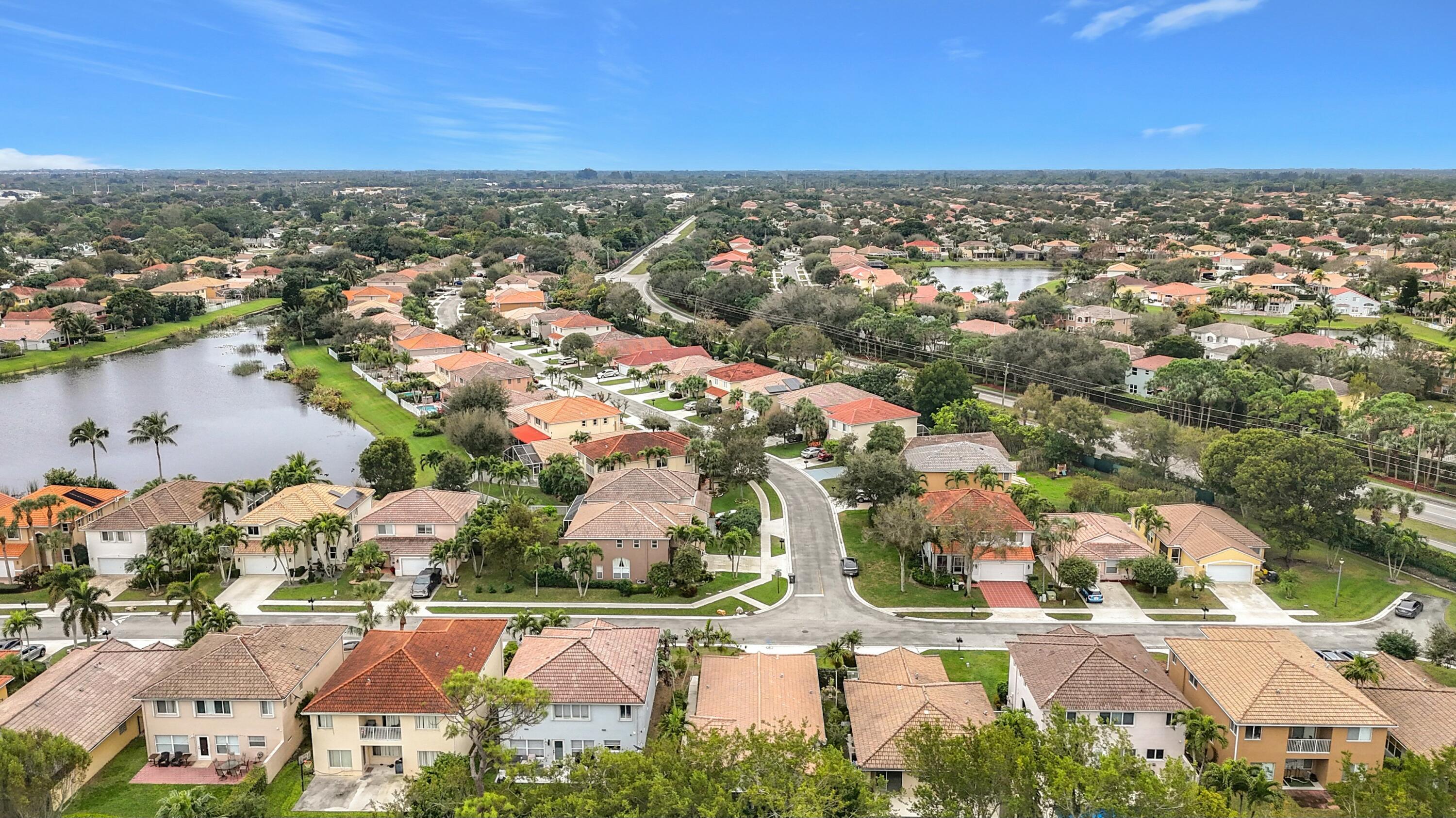 6446 Willoughby Circle