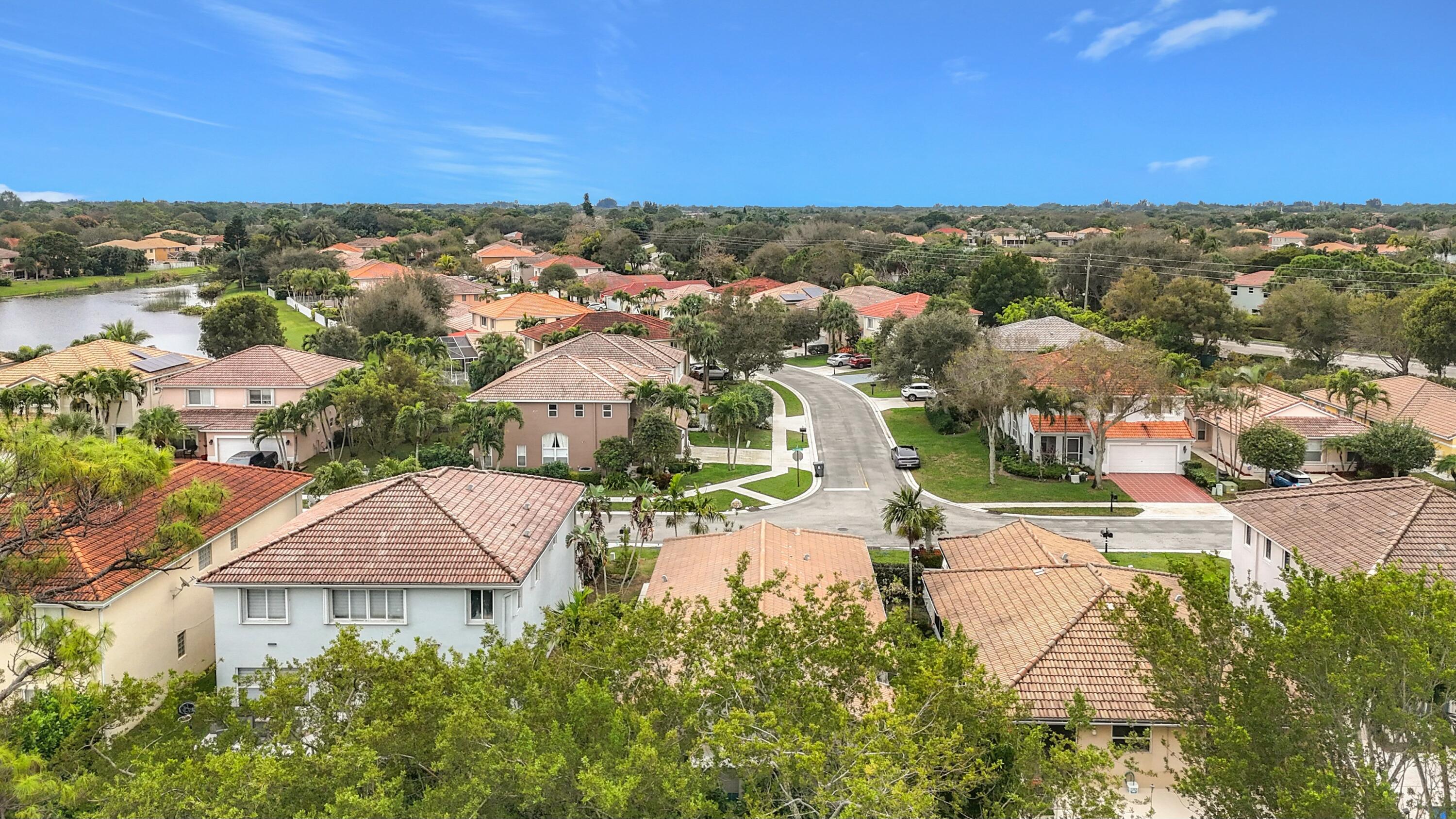 6446 Willoughby Circle