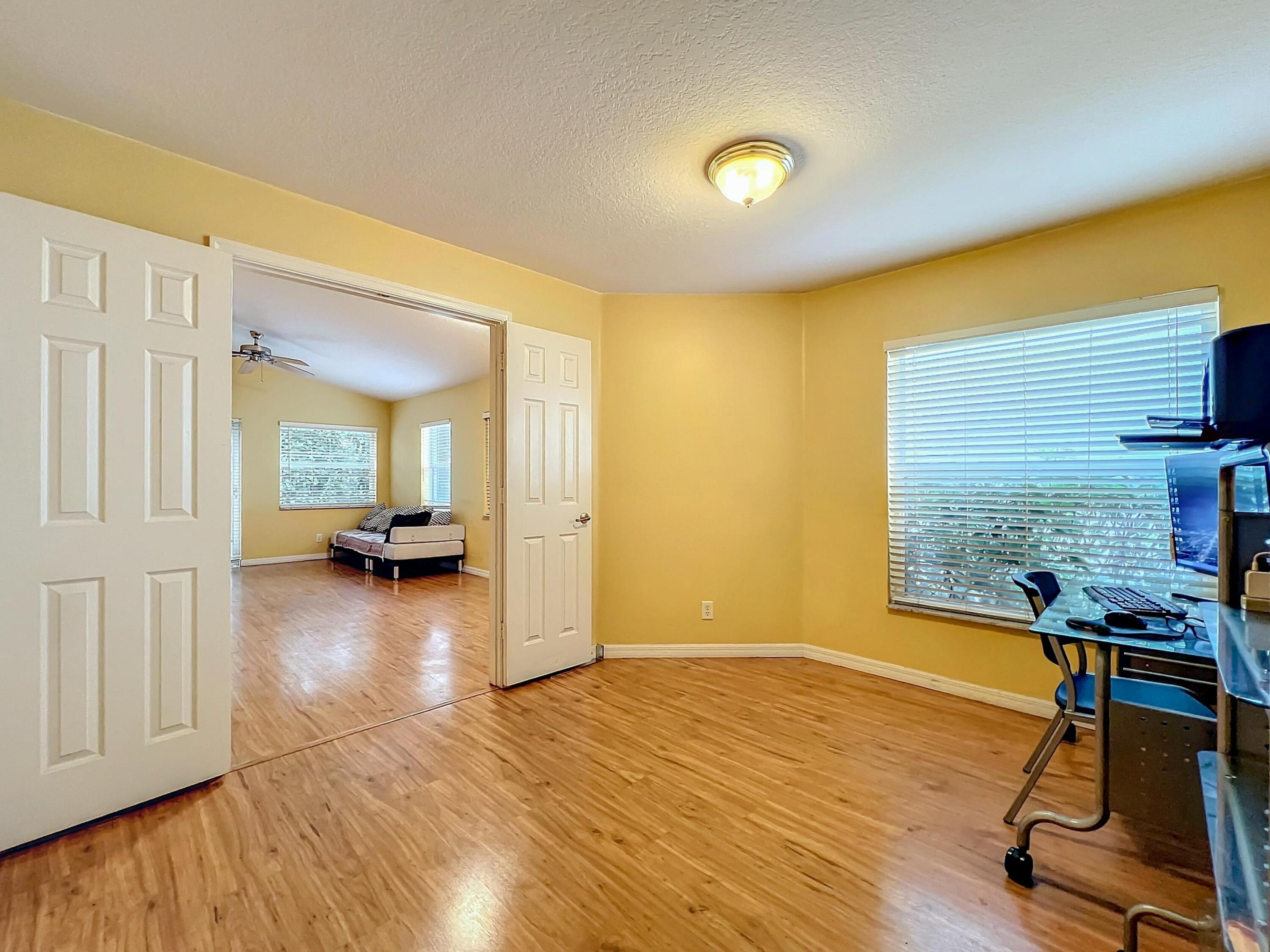 6446 Willoughby Circle