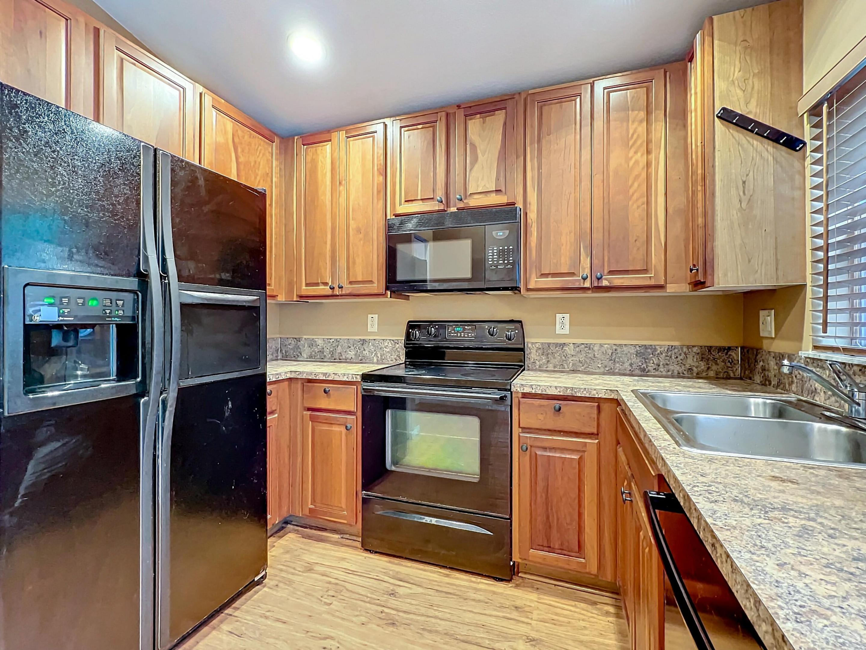 6446 Willoughby Circle