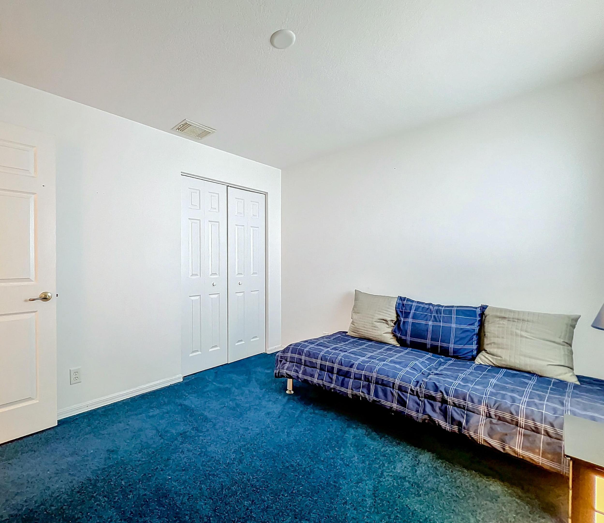 6446 Willoughby Circle