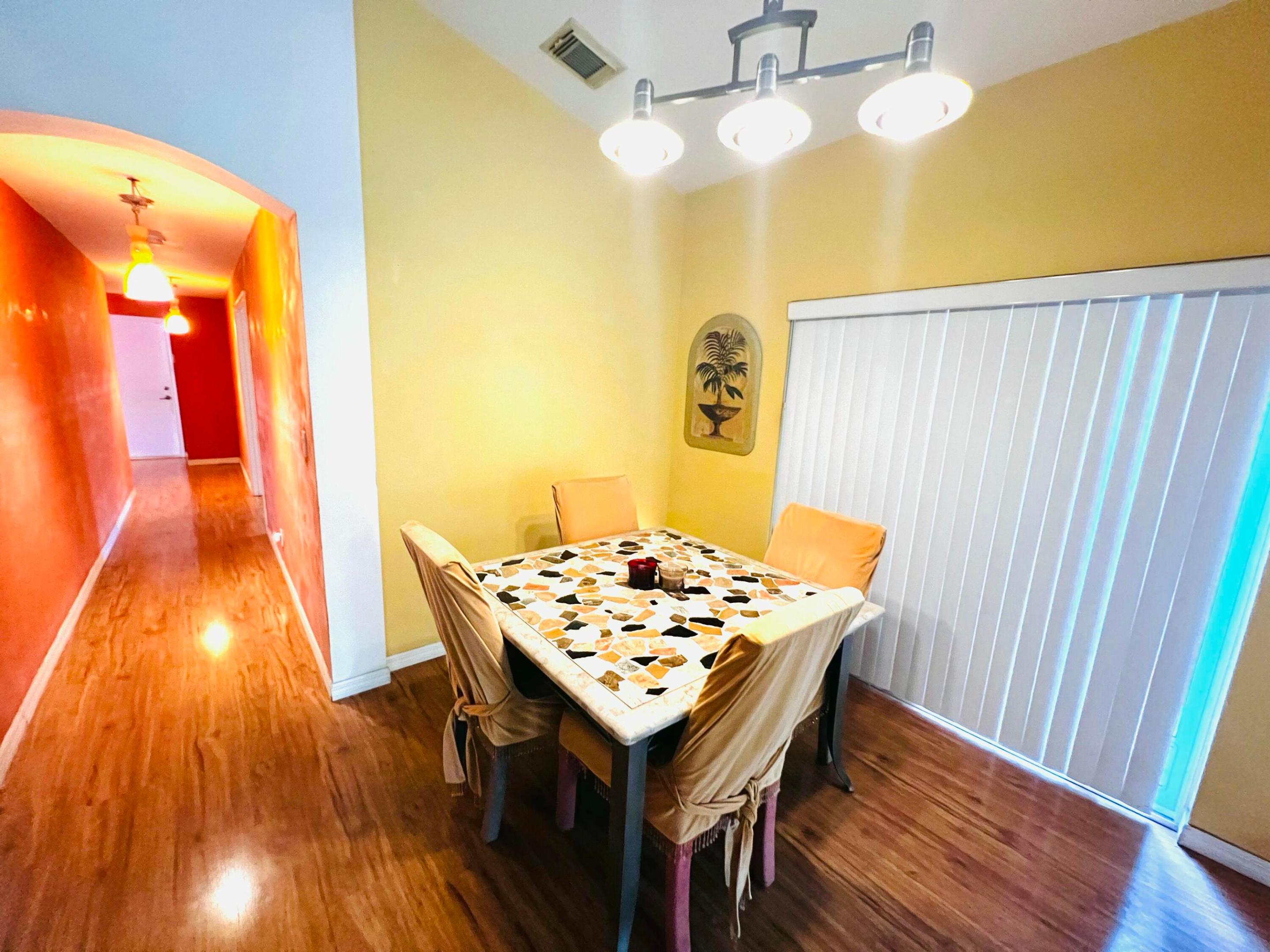 6446 Willoughby Circle