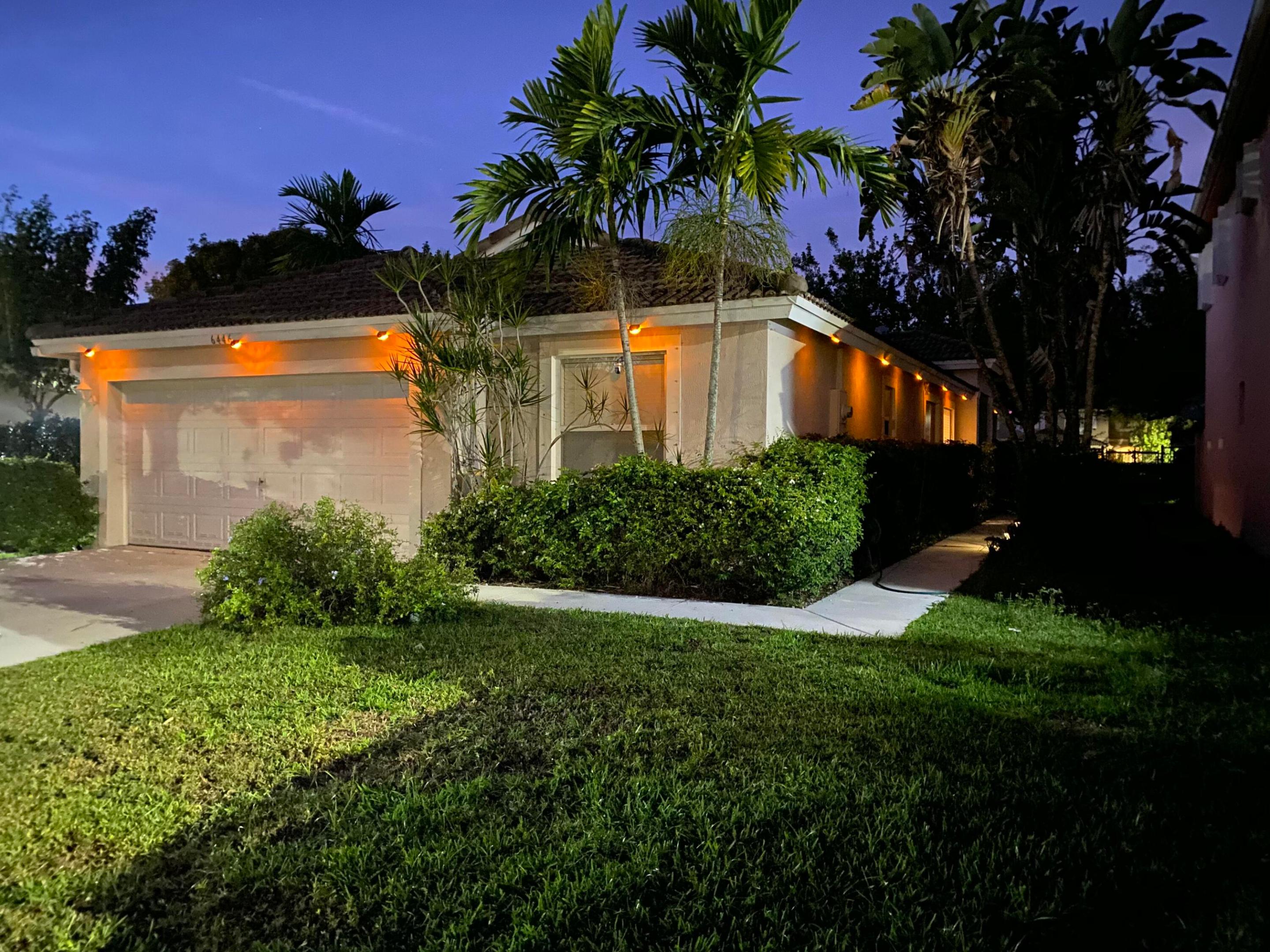 6446 Willoughby Circle