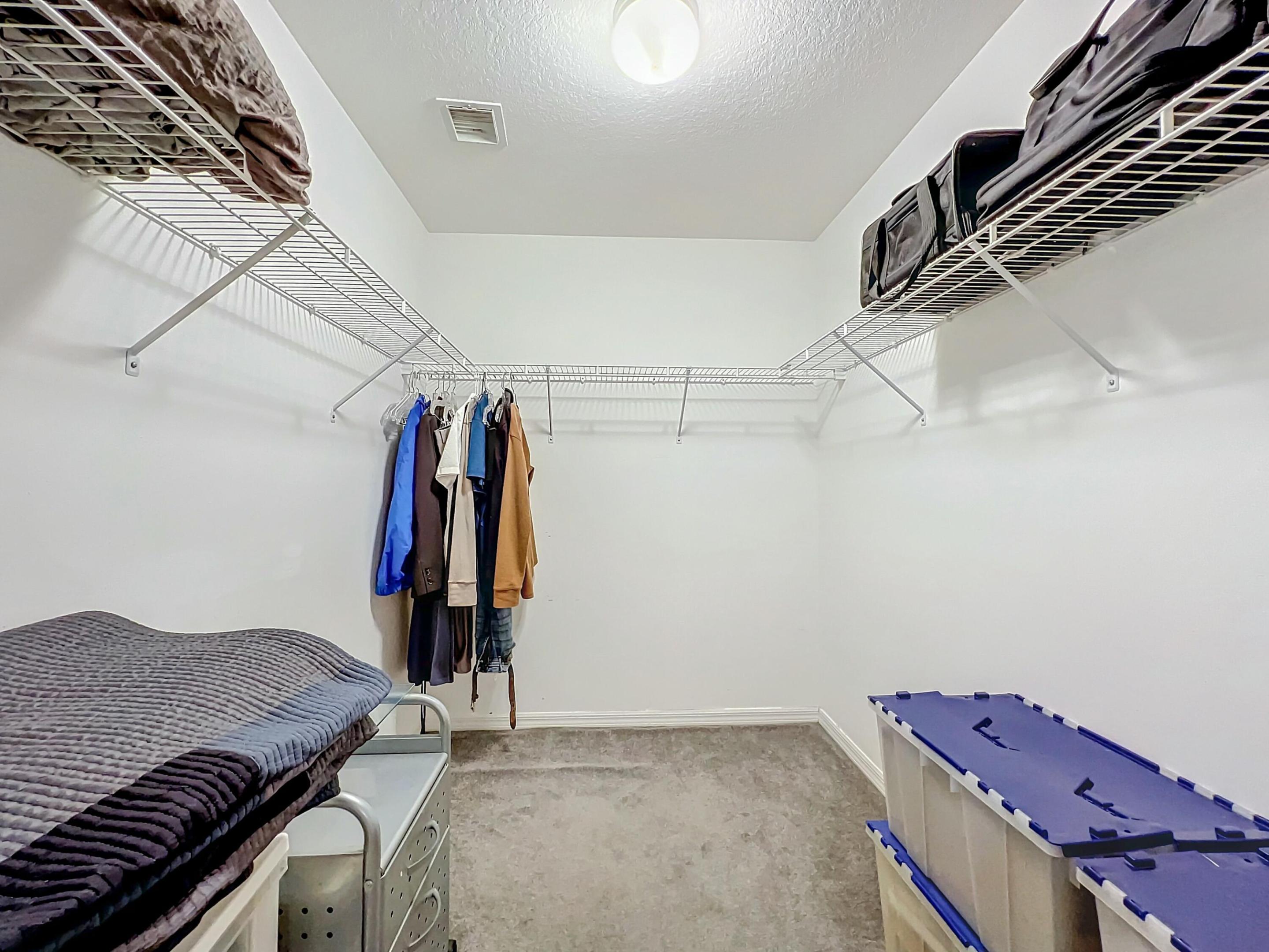 6446 Willoughby Circle