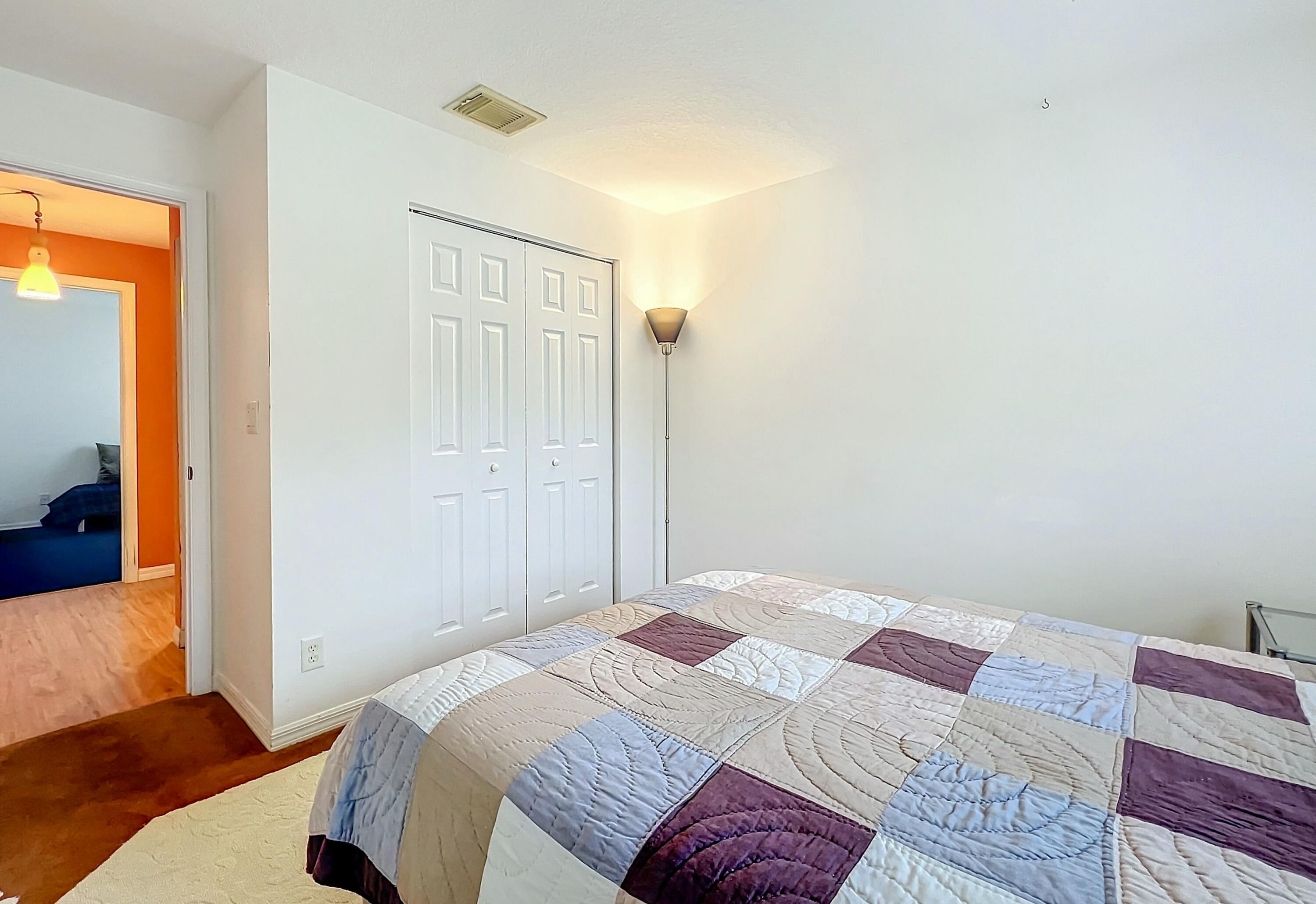 6446 Willoughby Circle