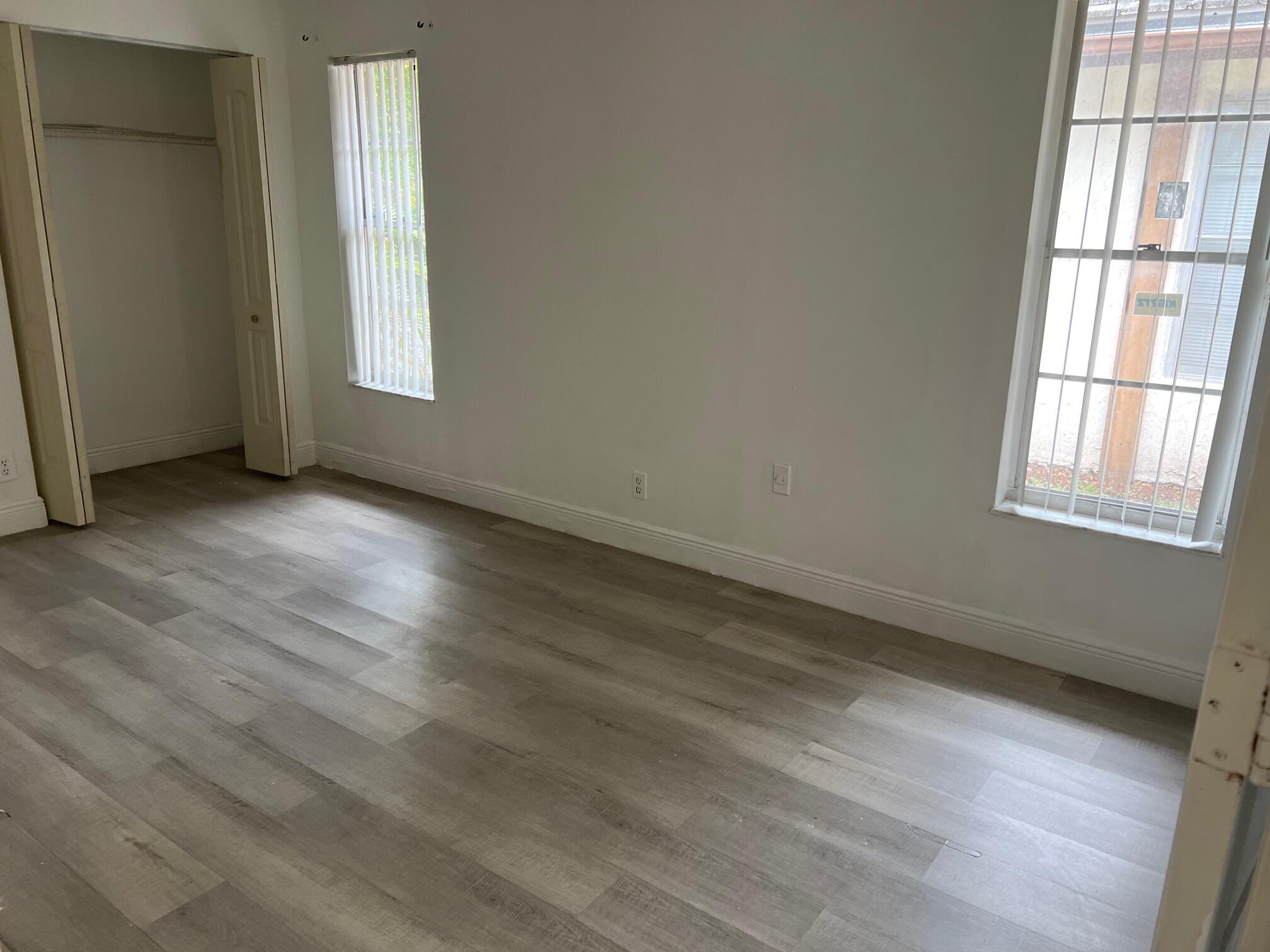 3892 NW 79th Avenue N1/2