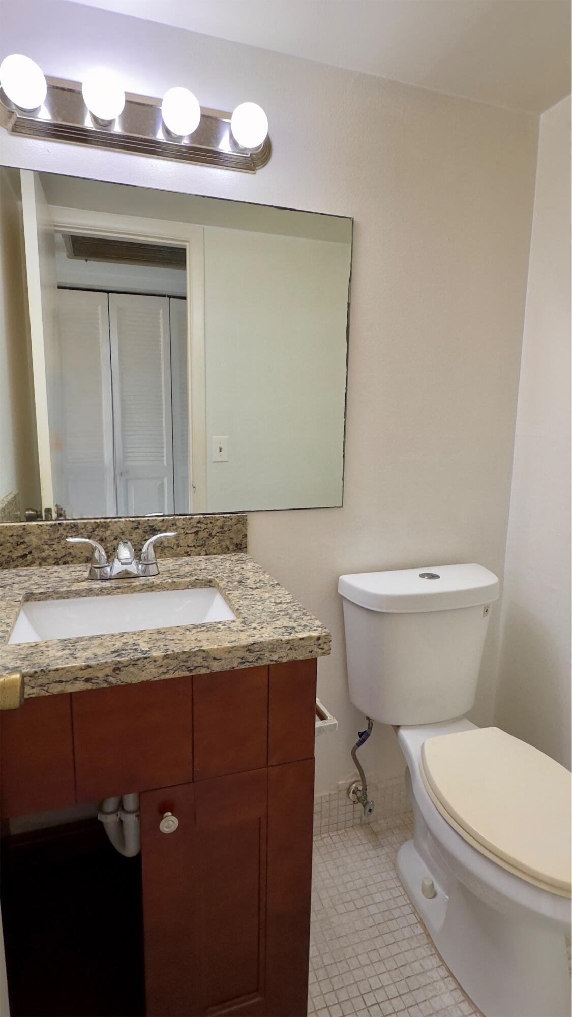 1038 Harwood D
