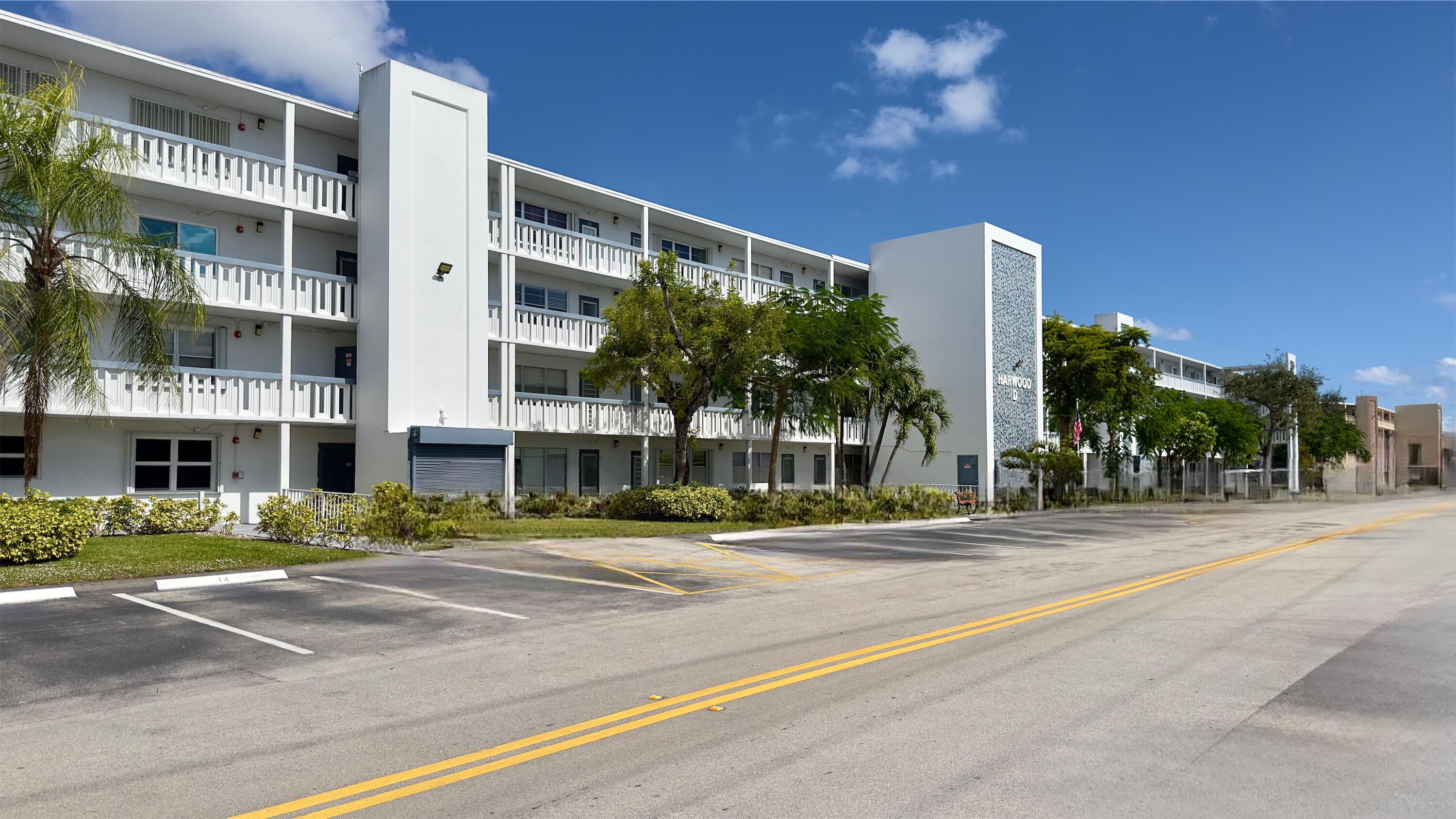1038 Harwood D