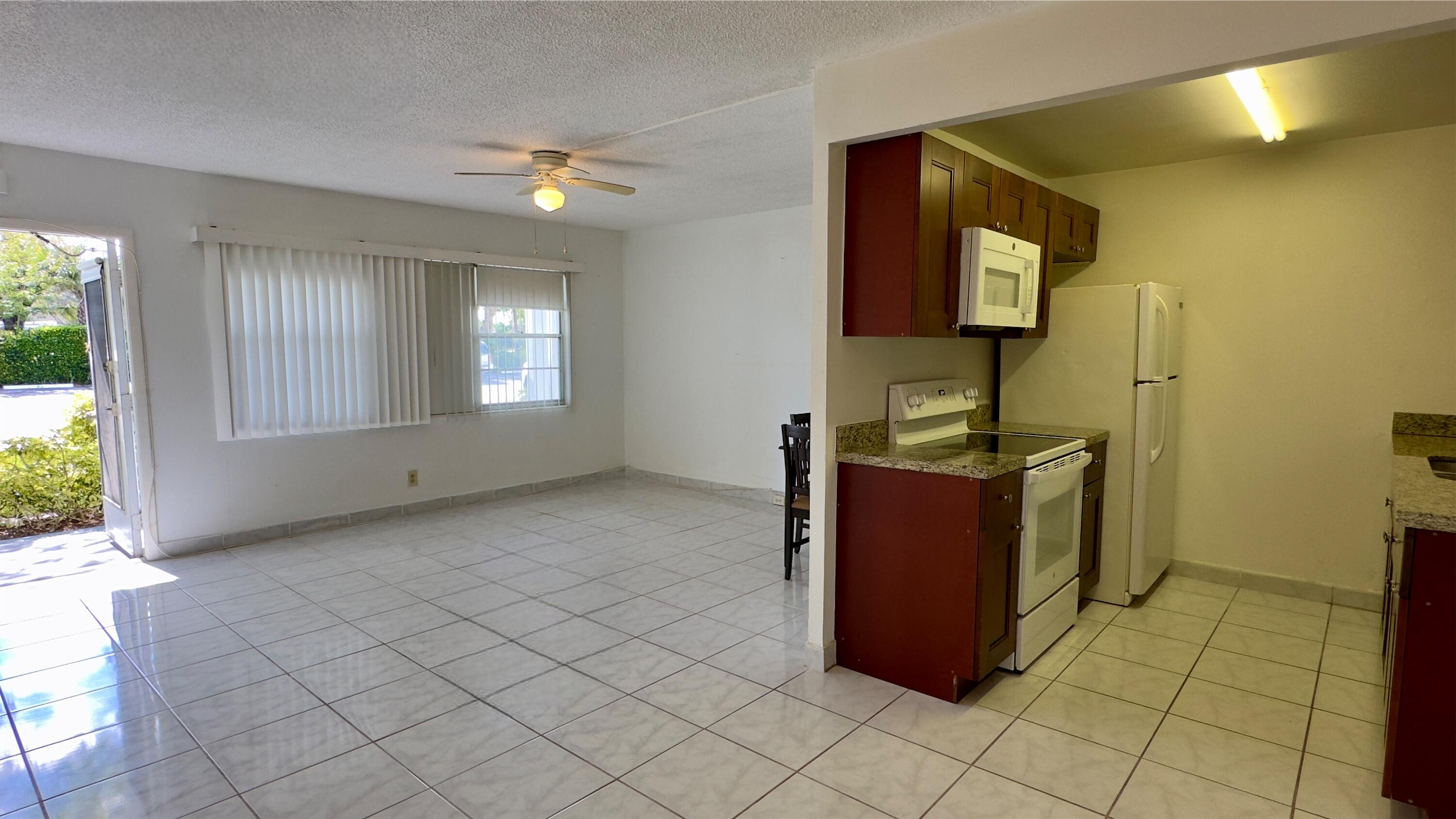 1038 Harwood D