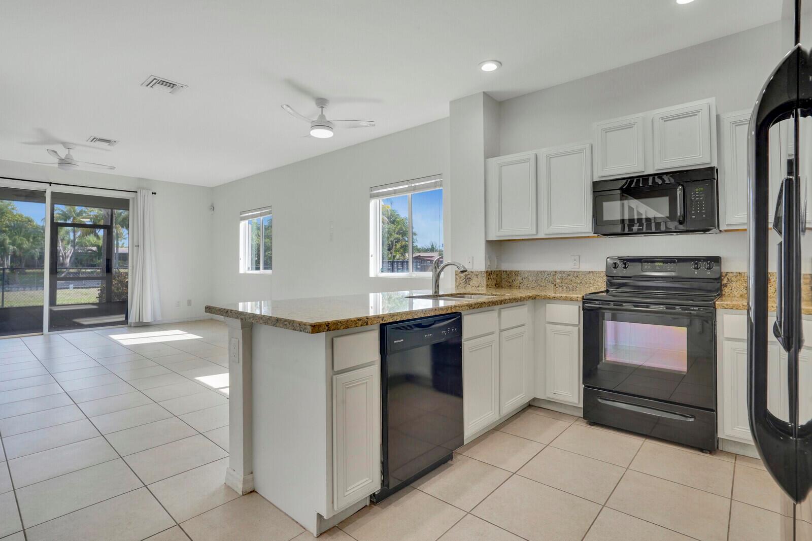 1101 Vermilion Drive