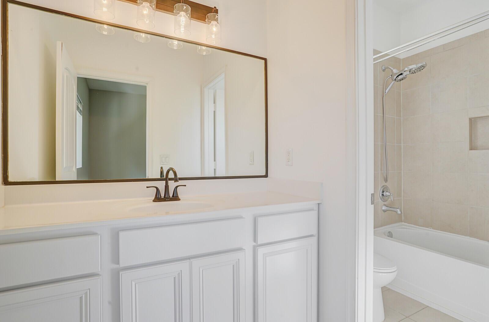 1101 Vermilion Drive