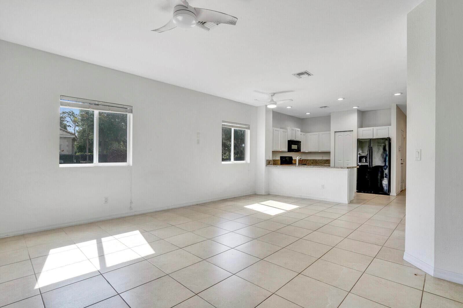 1101 Vermilion Drive