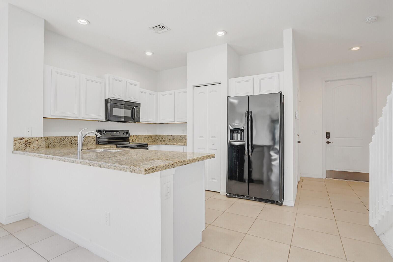 1101 Vermilion Drive