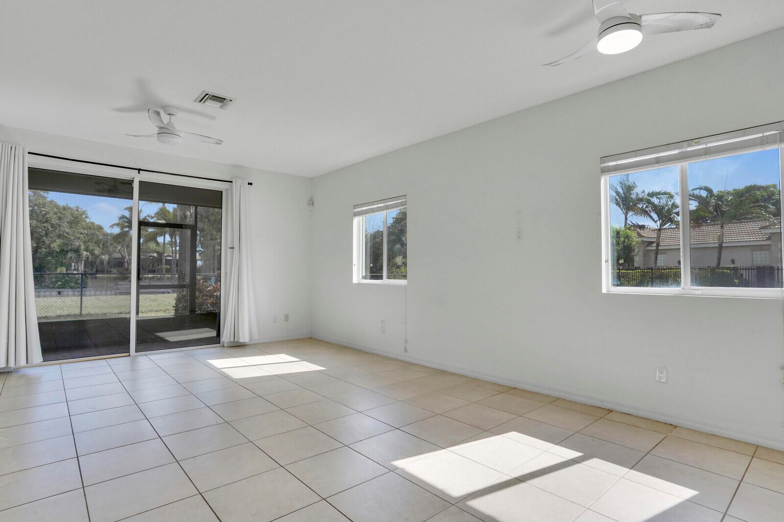 1101 Vermilion Drive