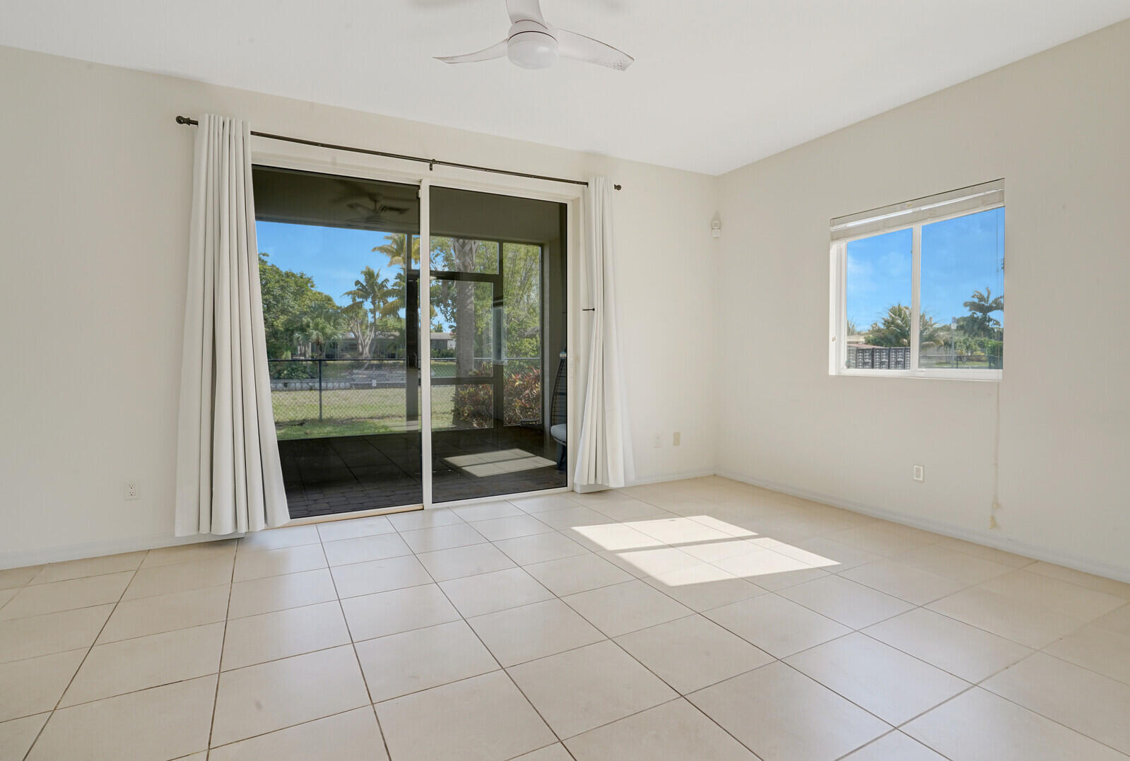 1101 Vermilion Drive