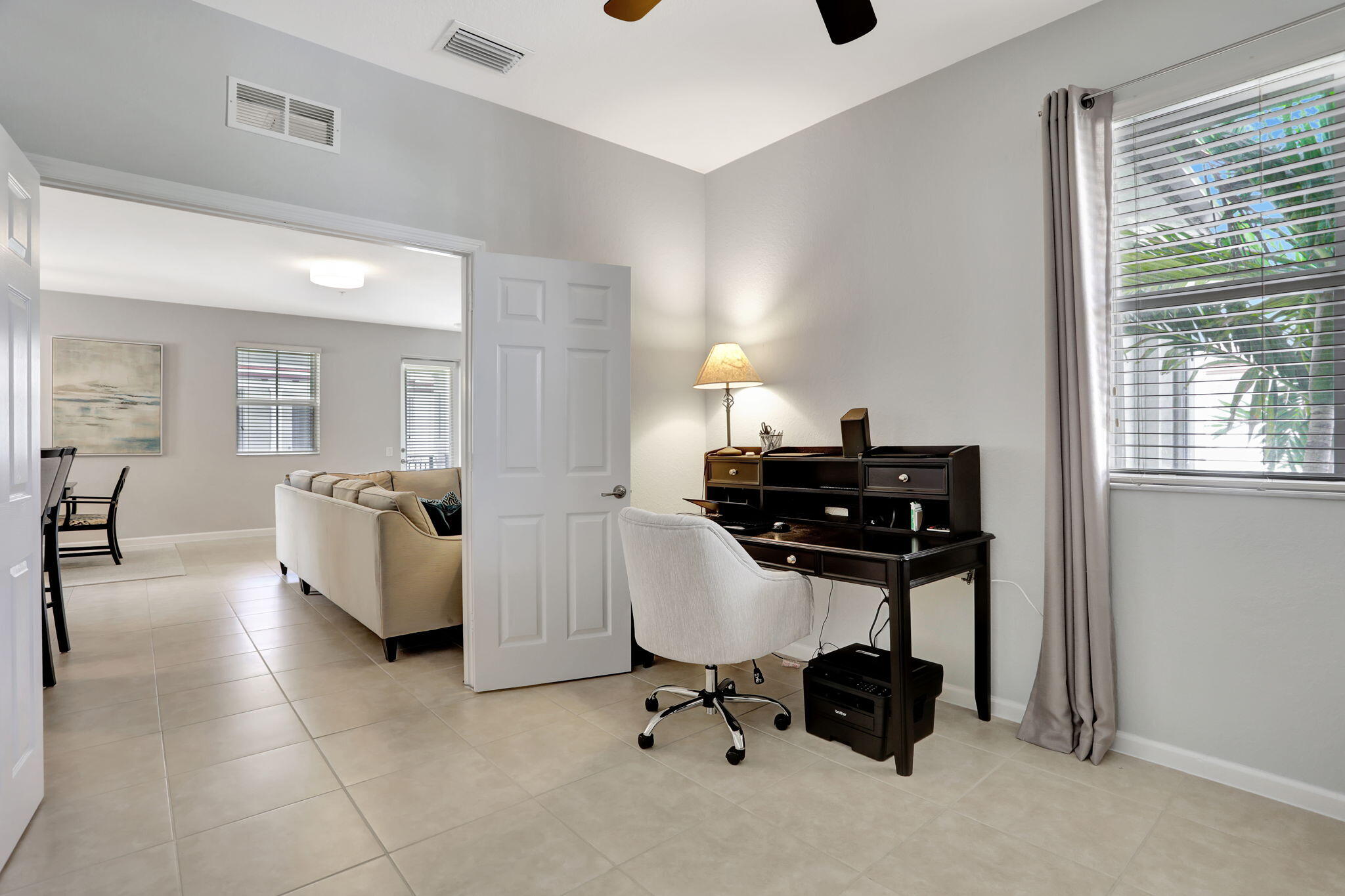 4720 Mimosa Place 904