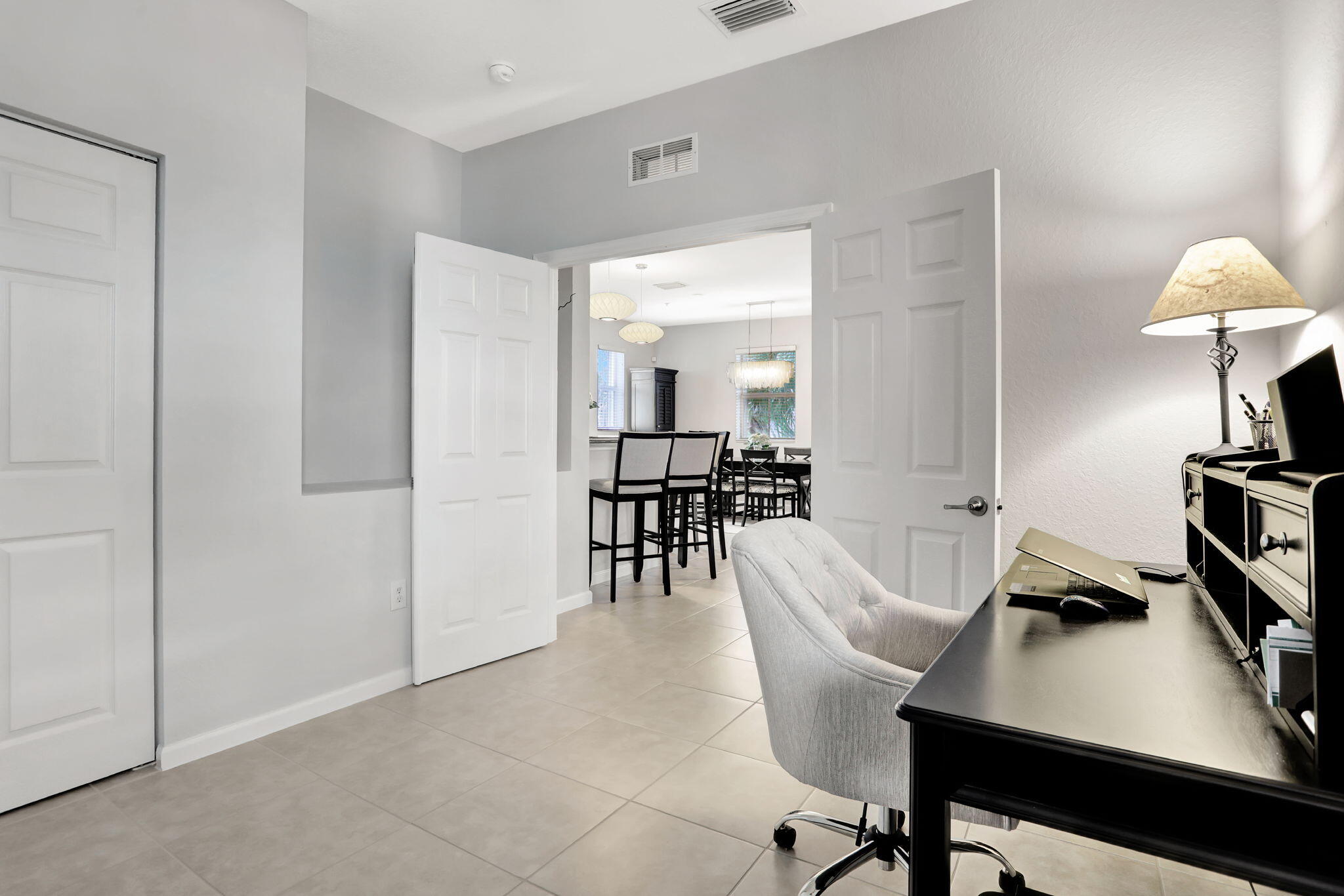 4720 Mimosa Place 904