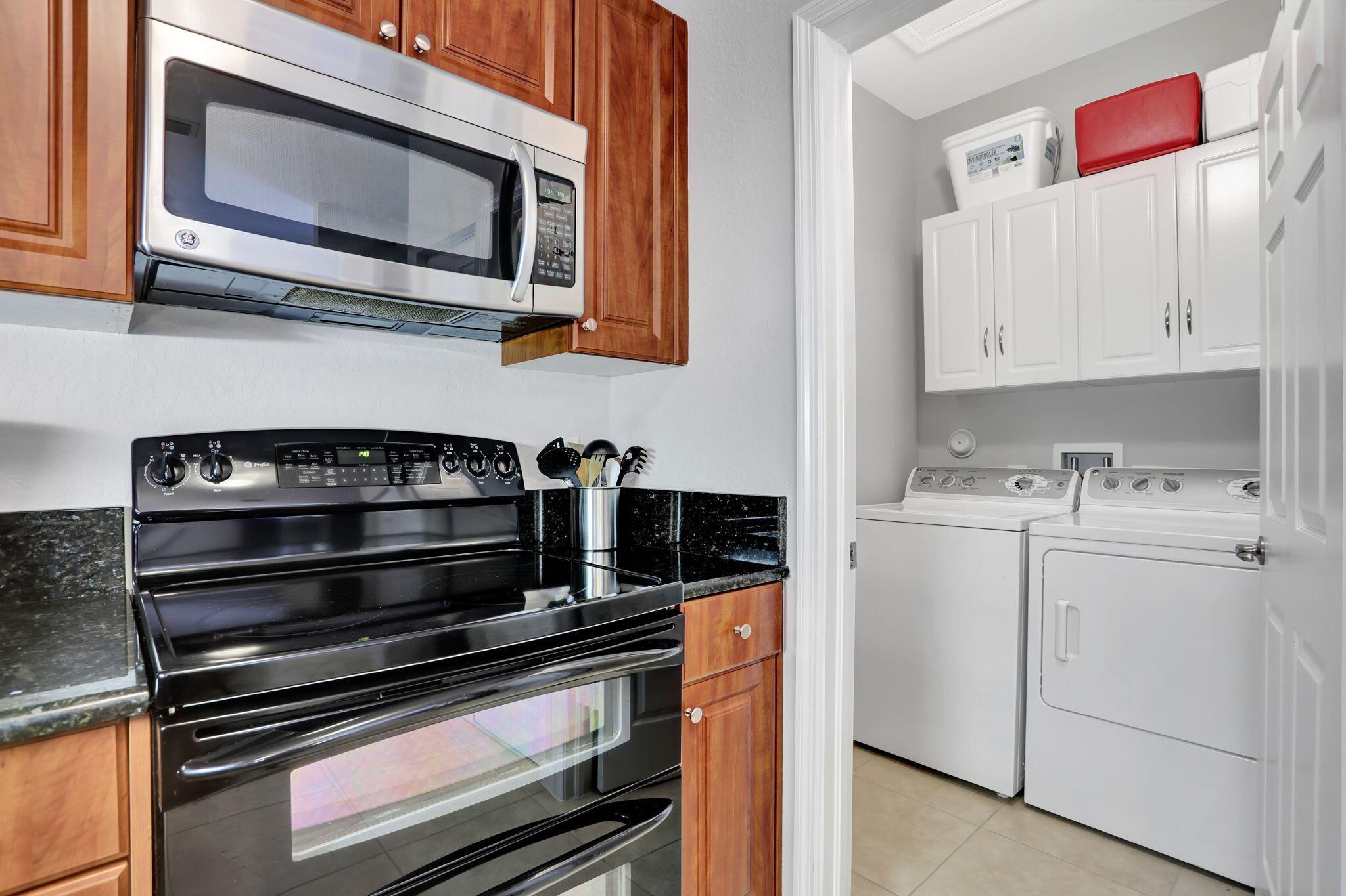 4720 Mimosa Place 904