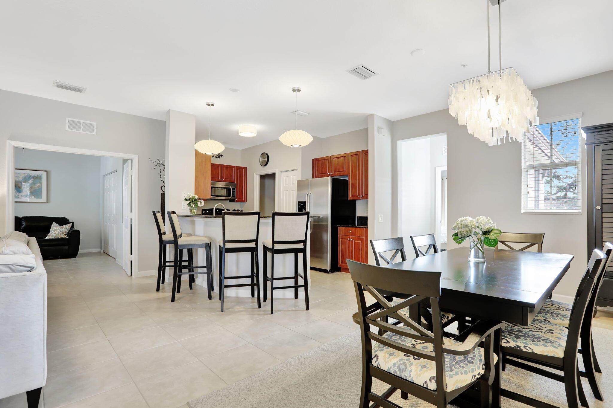 4720 Mimosa Place 904