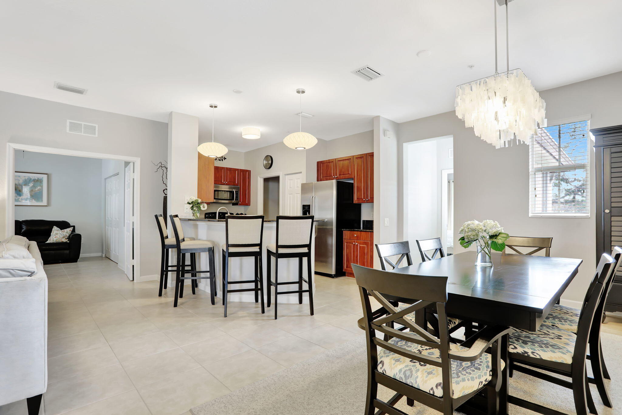 4720 Mimosa Place 904