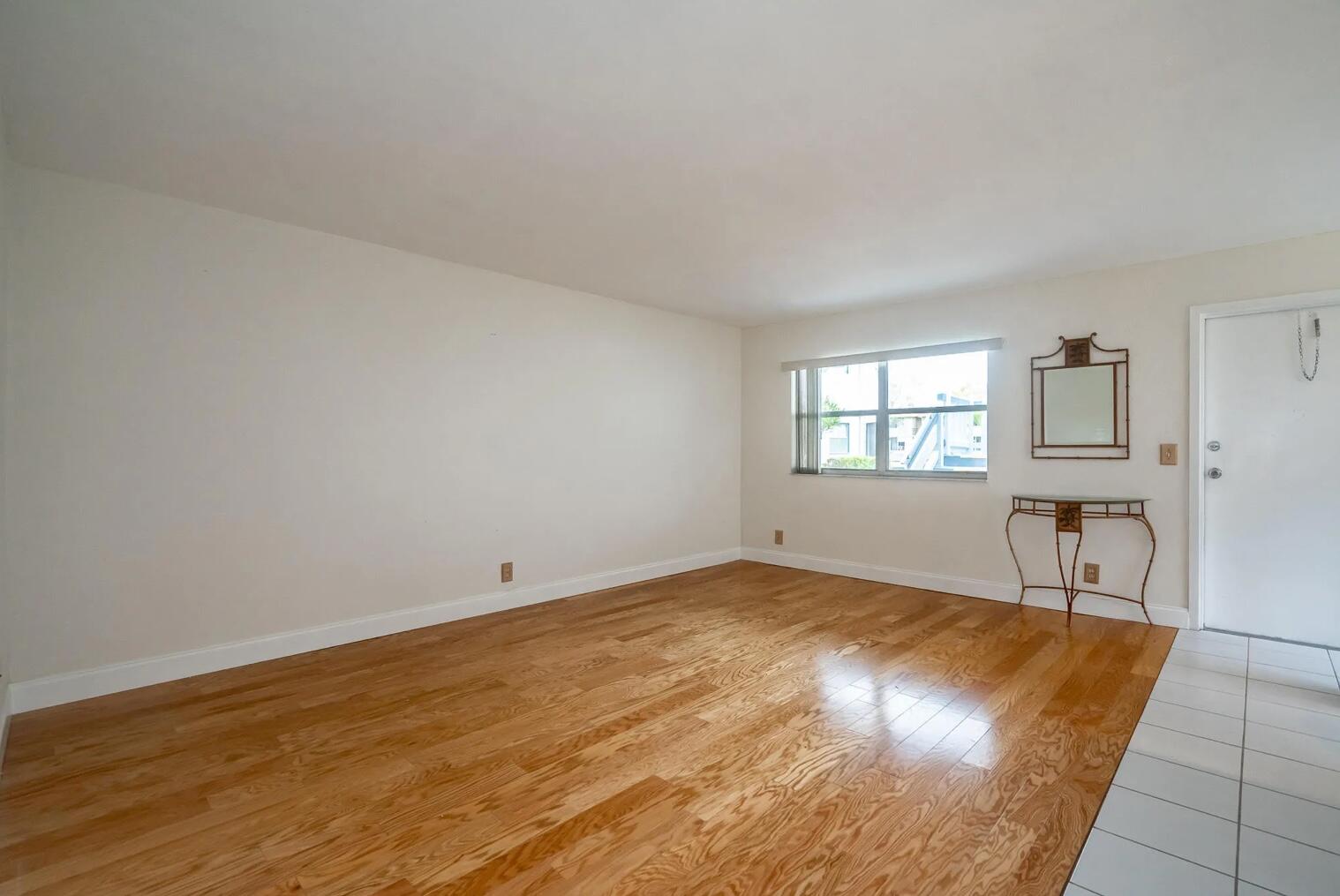 253 Tuscany E