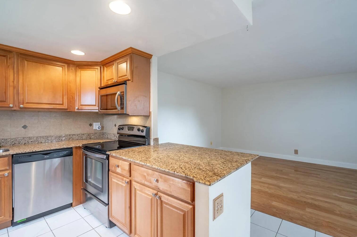 253 Tuscany E